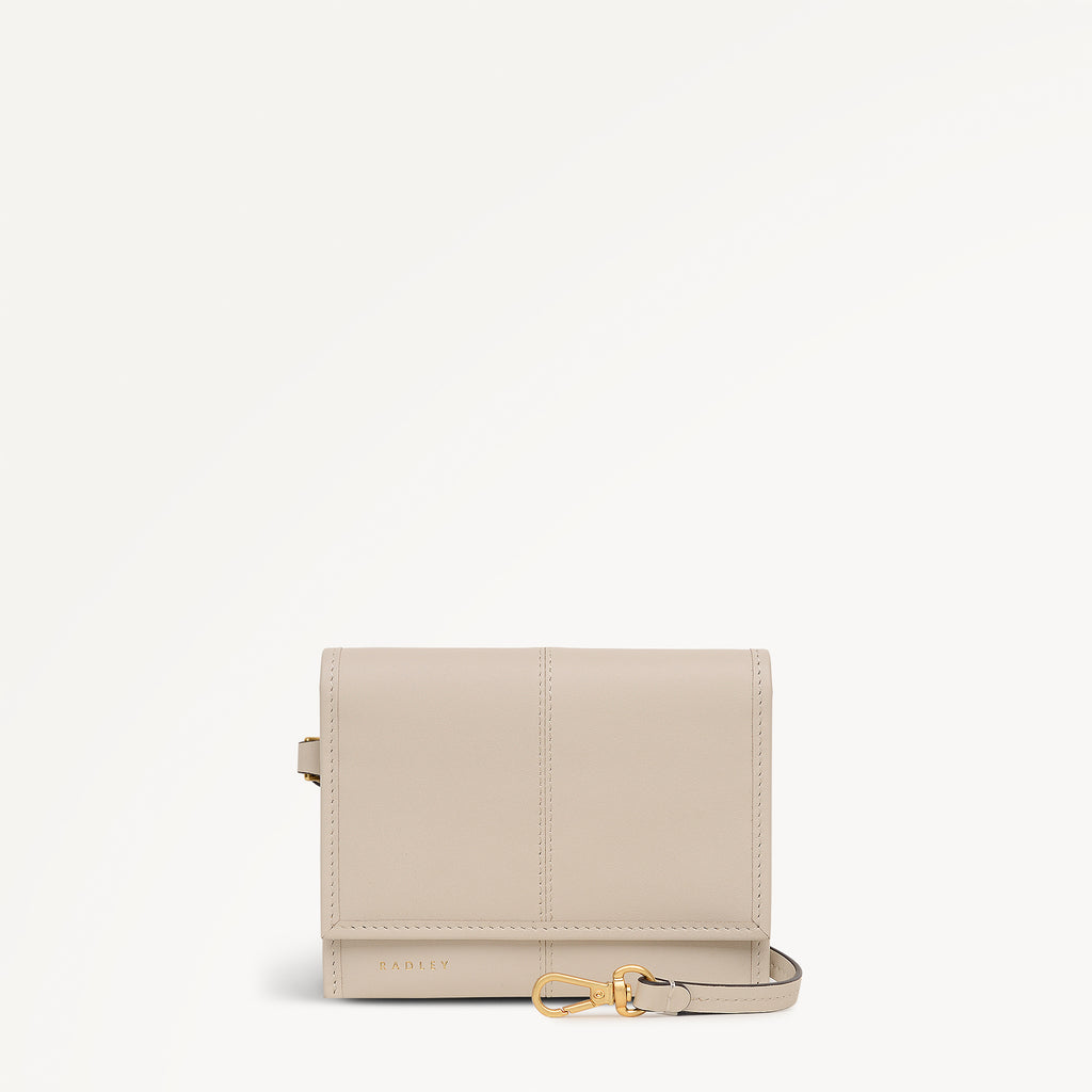 Chilton Grove - Medium Flapover Purse