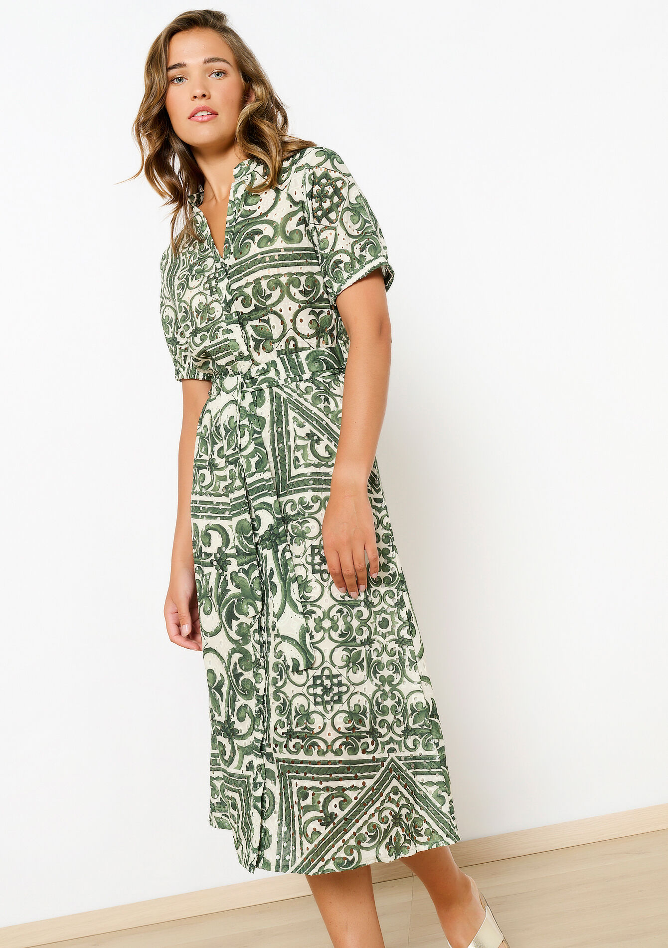 Hemdjurk met broderie anglaise