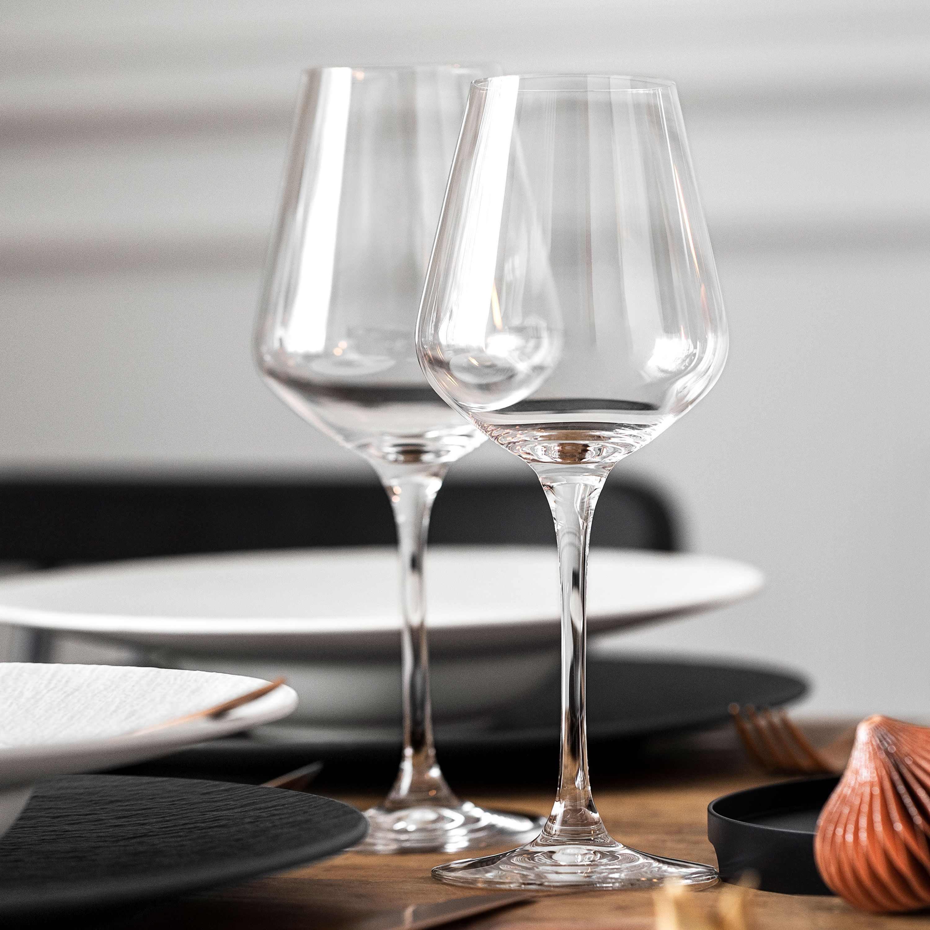 La Divina Red wine glass - Clear, 6.8 oz, crystal glass