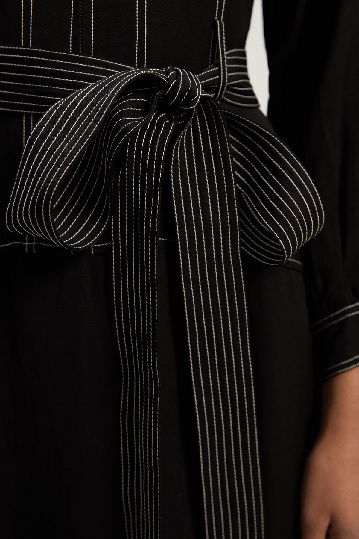 KarenMillen Premium Linen Twill Topstitch Woven Maxi Dress