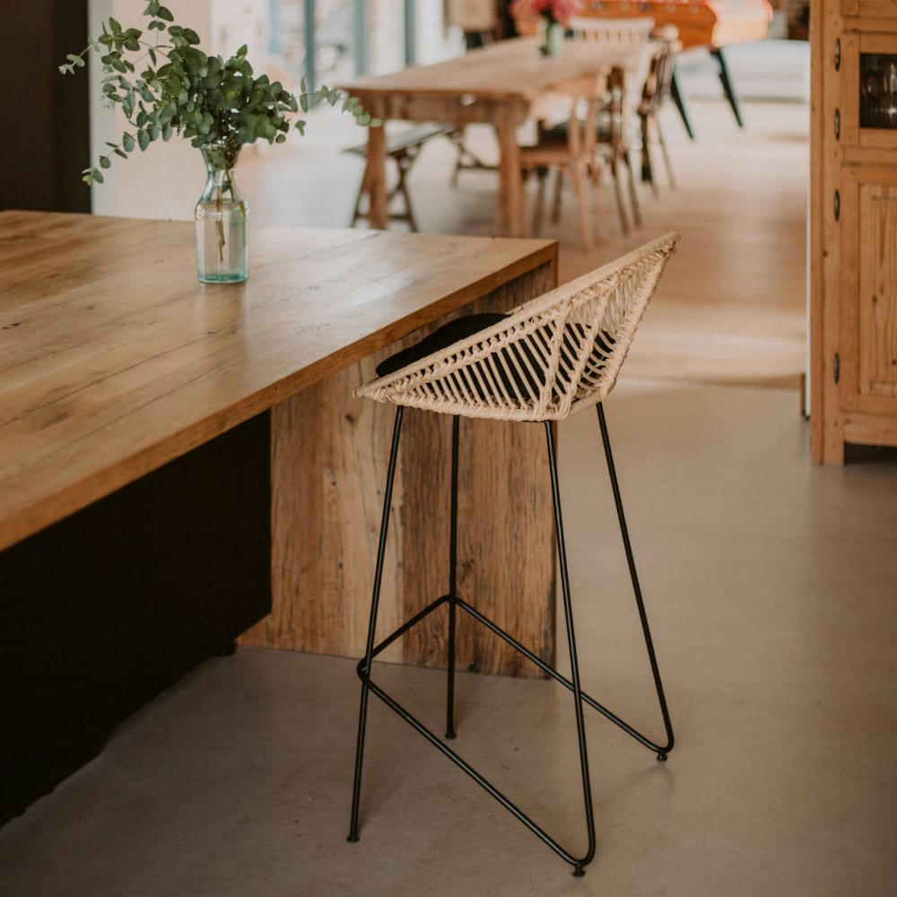 NAULU - Lot de 2 tabourets de bar en rotin 69cm