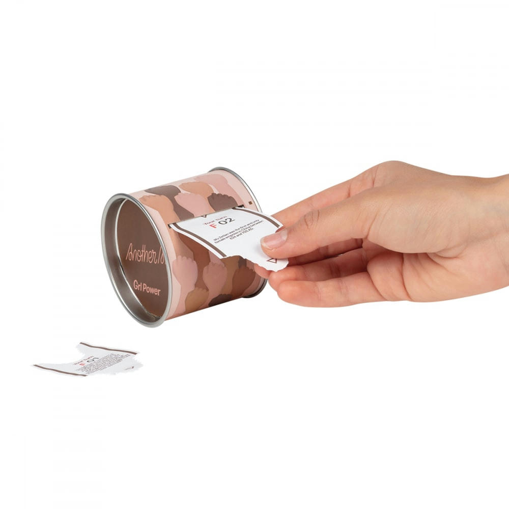 - 100 faits curieux girl power papier multicolore