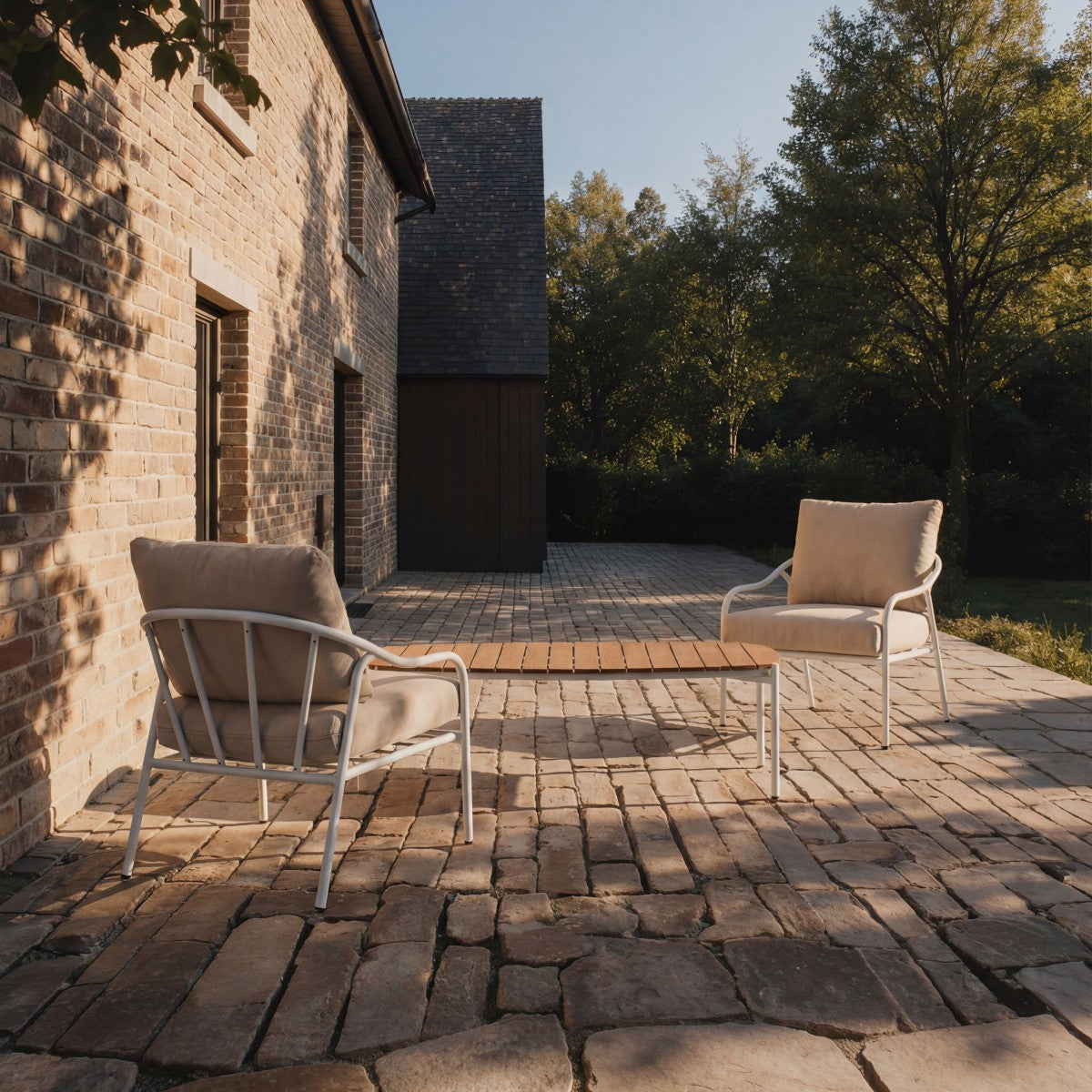 Tikamoon - 2-zits loungeset in écrukleurige stof en wit metaal Luca