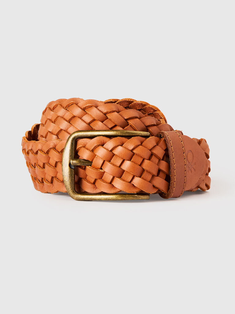 Braided leather belt