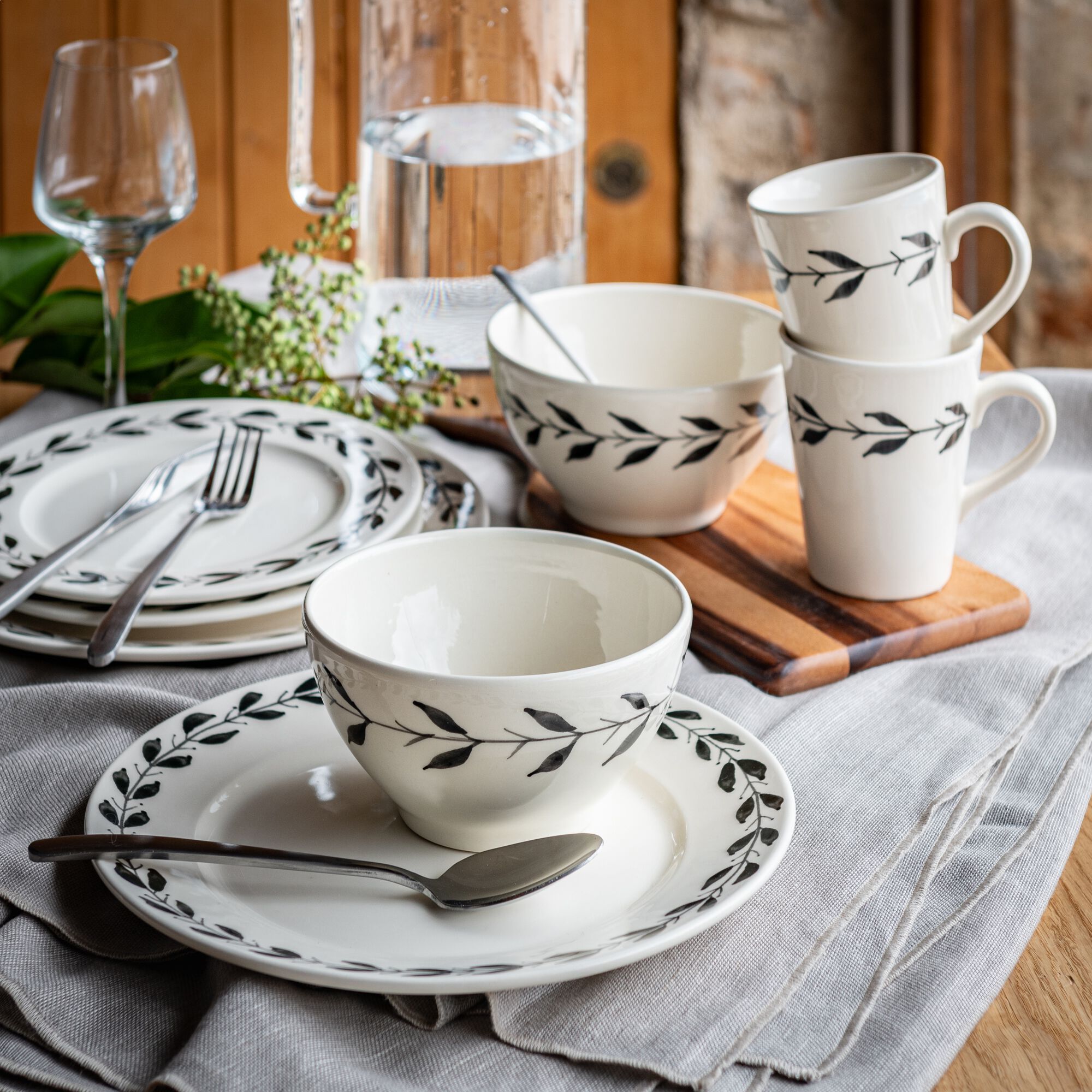 KISSOS - Mug en faïence D9,5cm - blanc