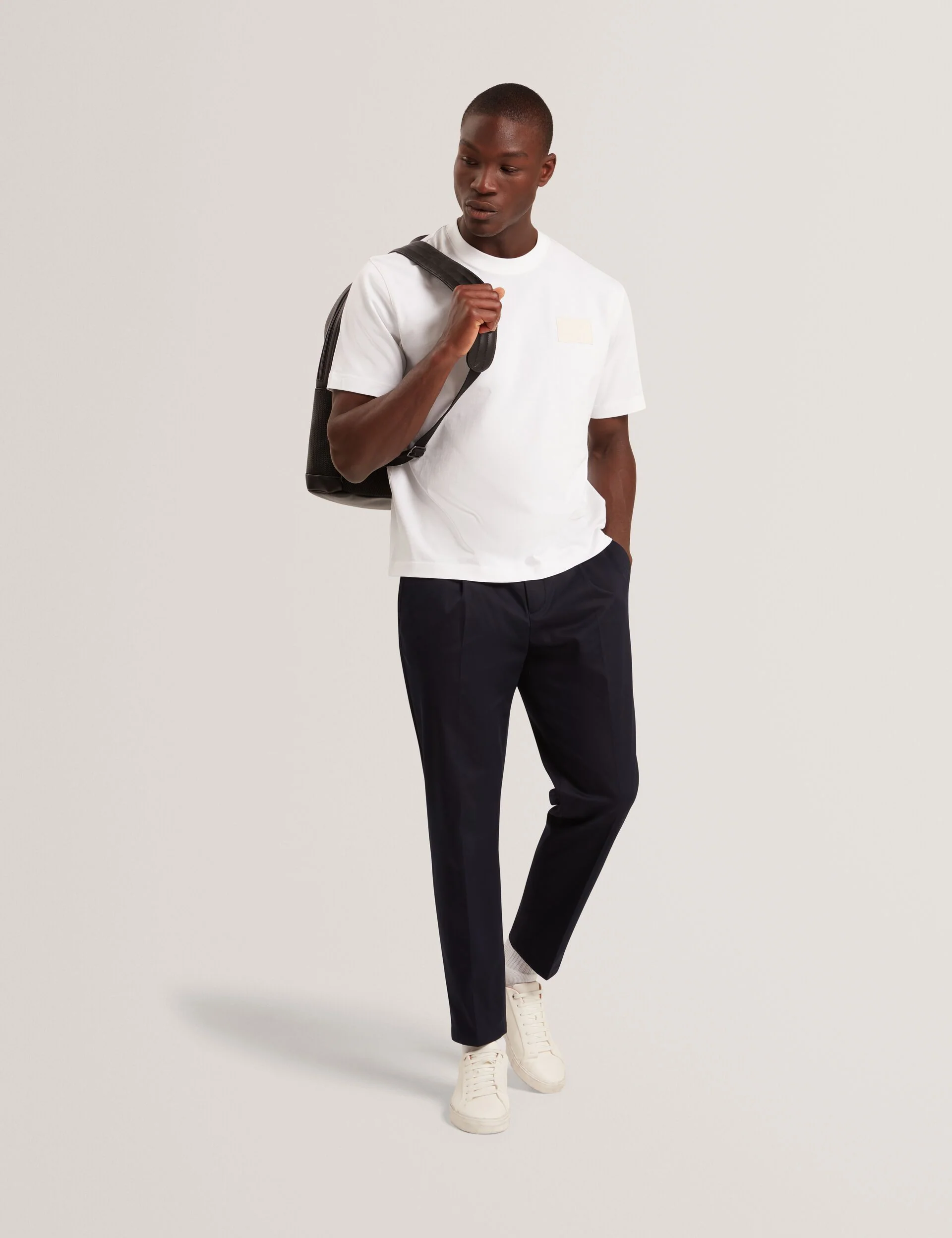 LUCKA | WHITE