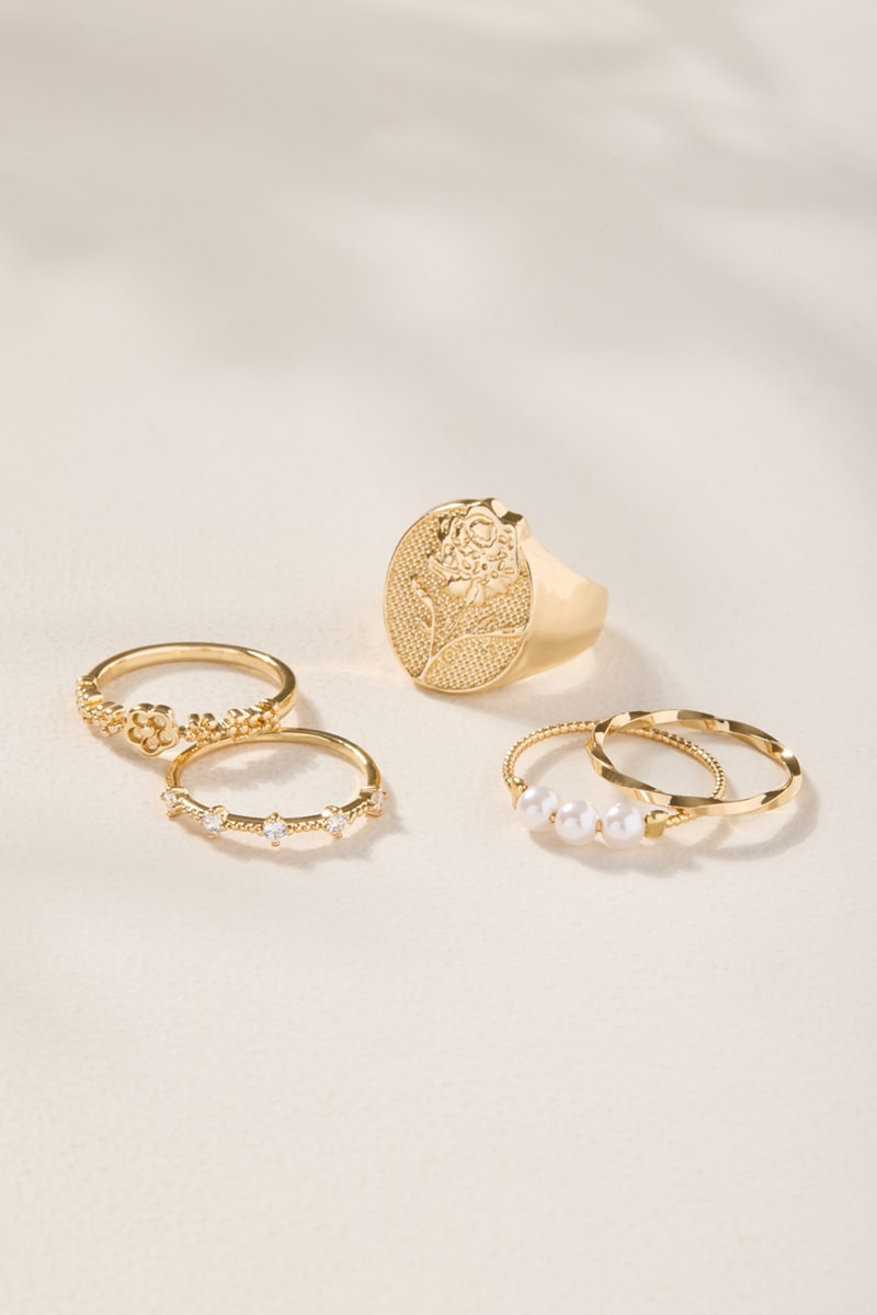 Jody Pearl and Flower Ring Set