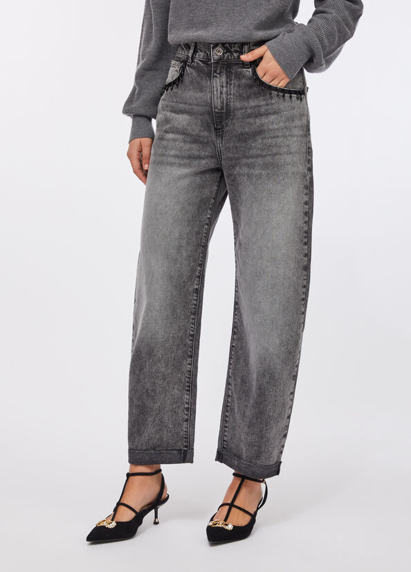Jeans balloon con ricami gioiello