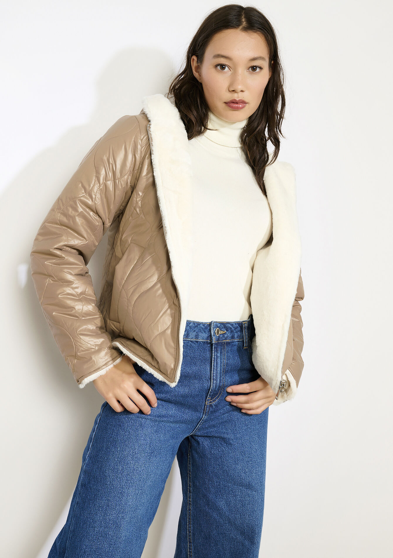 Omkeerbare korte pufferjas