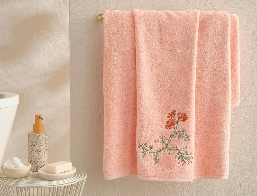 Linge de bain brodéLes délicates