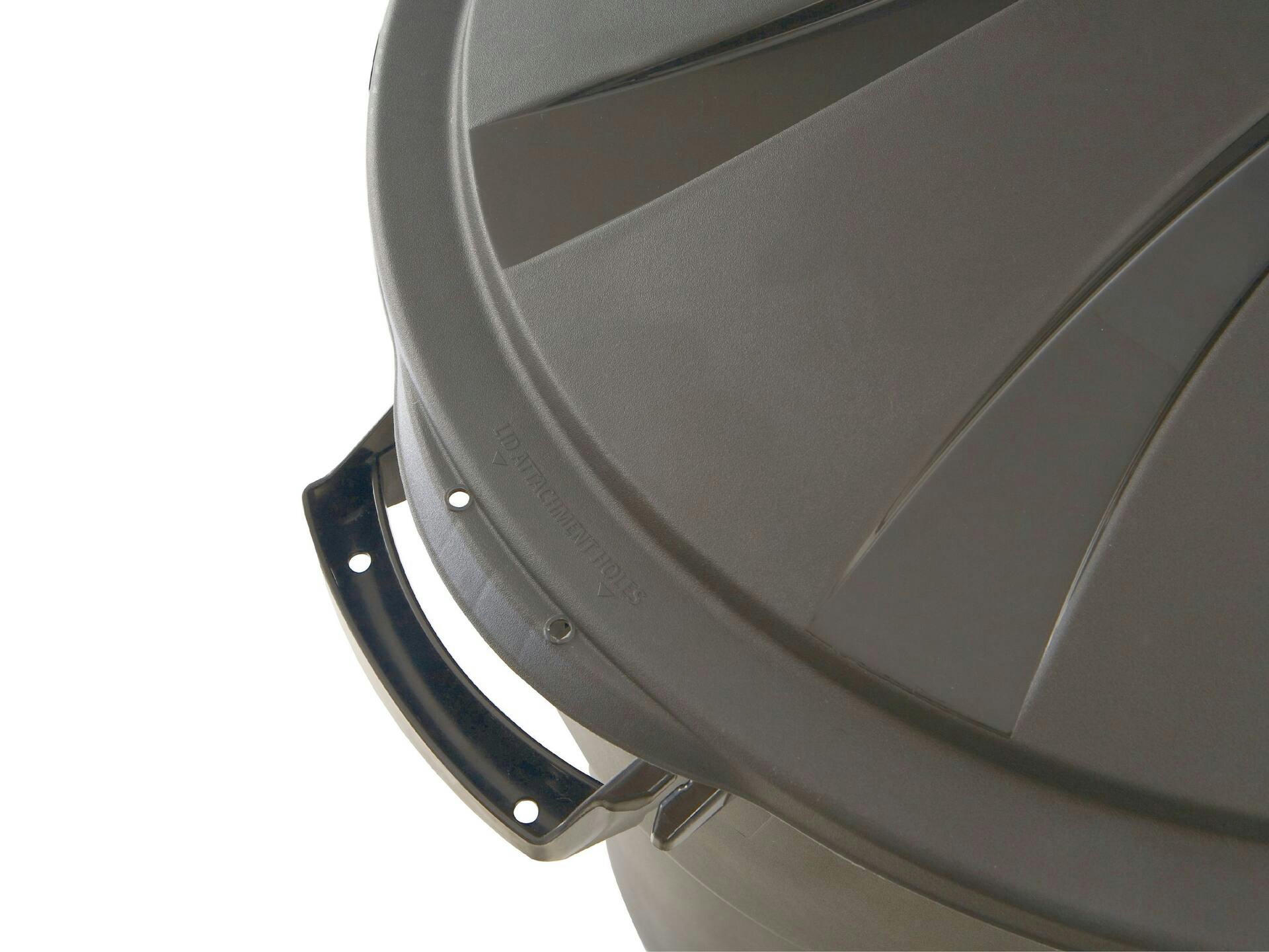 Rubbermaid Roughneck Trash/Garbage Bin, 121-L