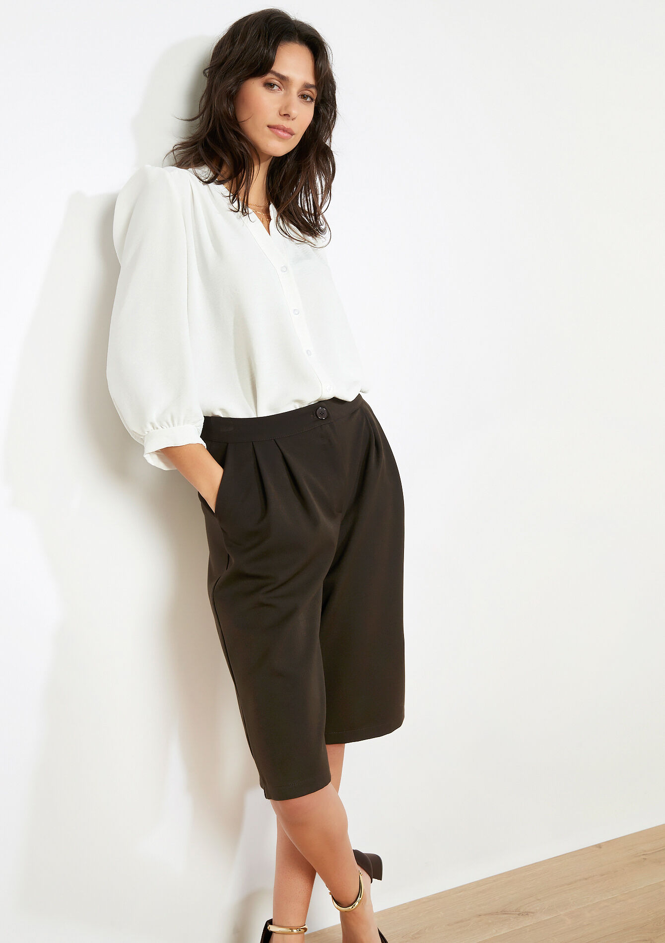 Soepele bermuda met plooien