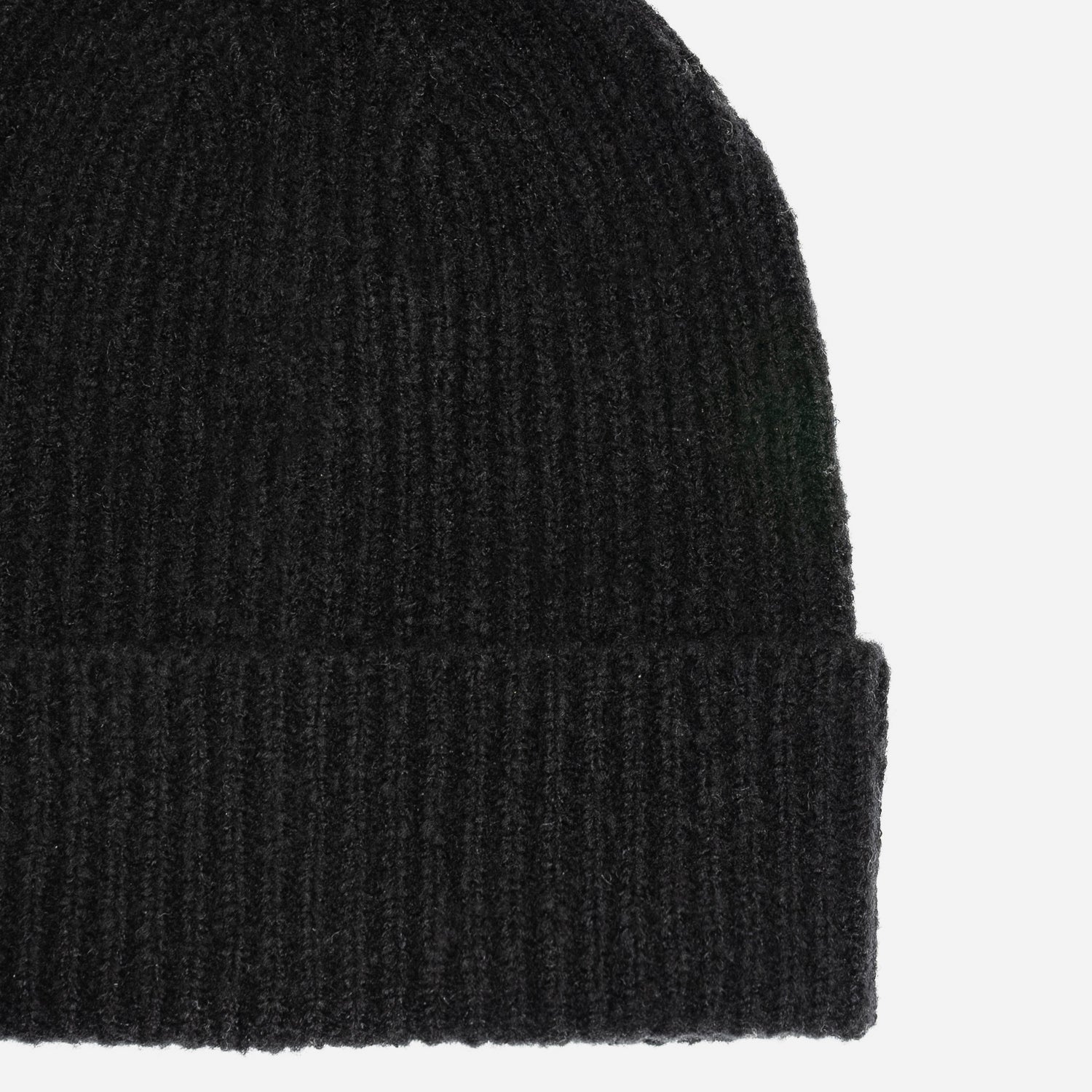 Bonnet noir tricot à revers