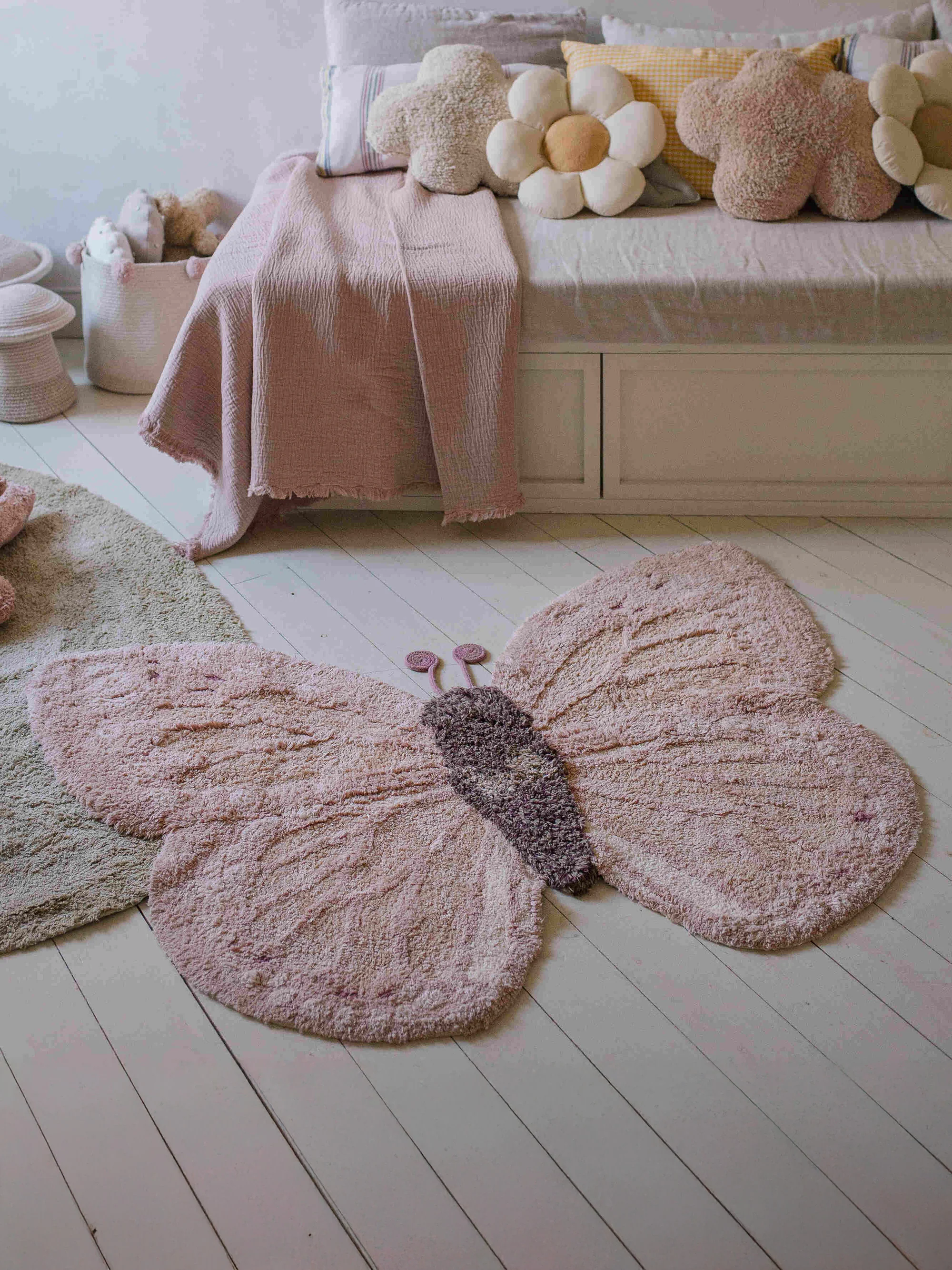 Handgewebter Kinderteppich Baby Butterfly, waschbar