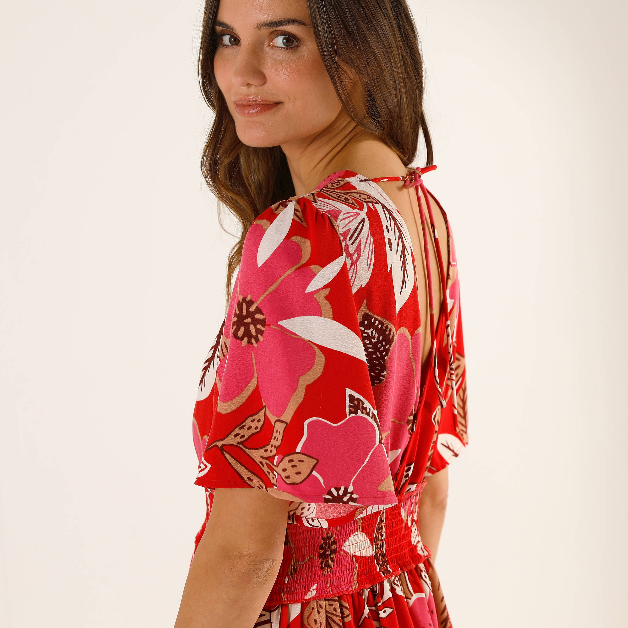 Robe longue décolleté cache-coeur, cr&ecirc;pe imprimé