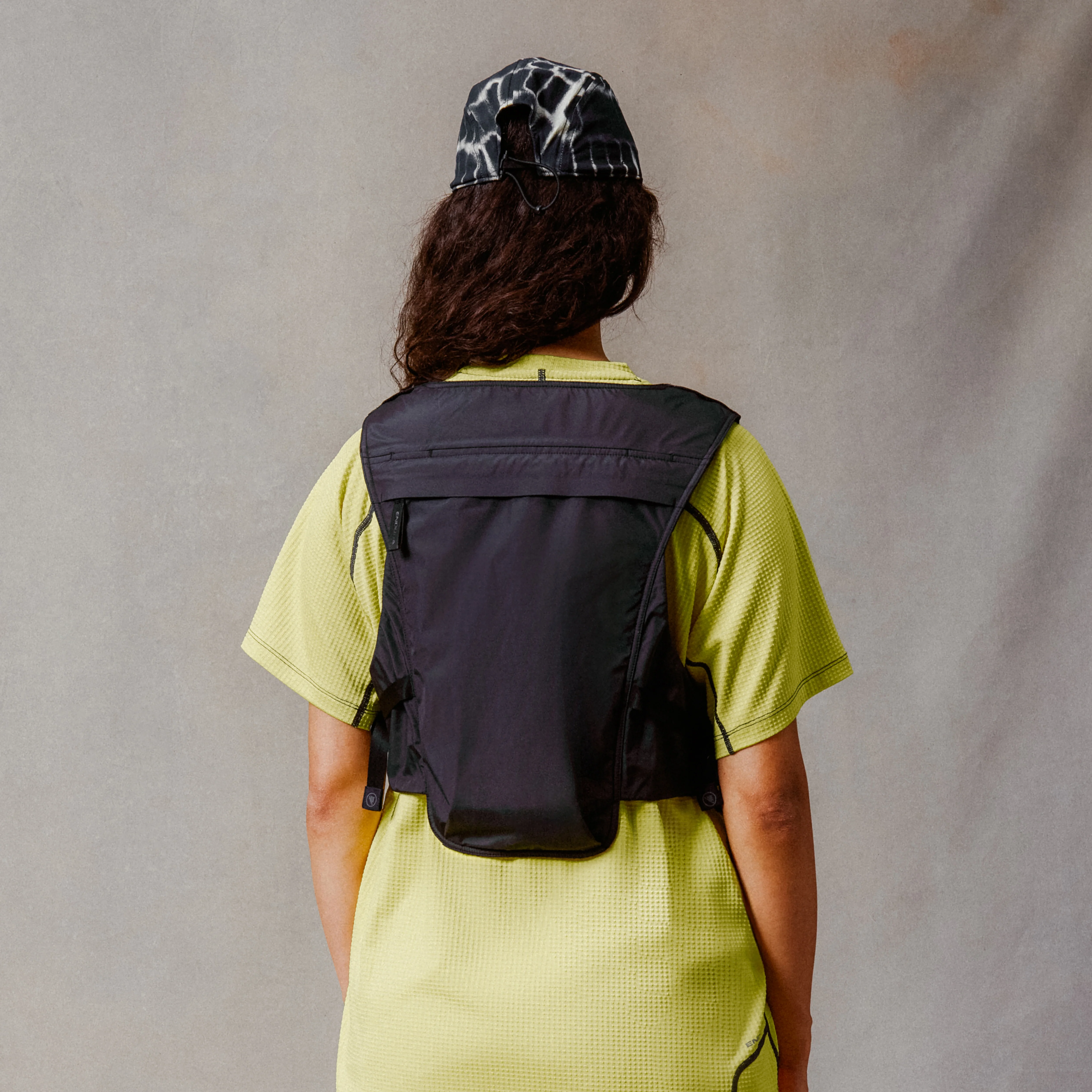 Corner Hydration Vest - Black