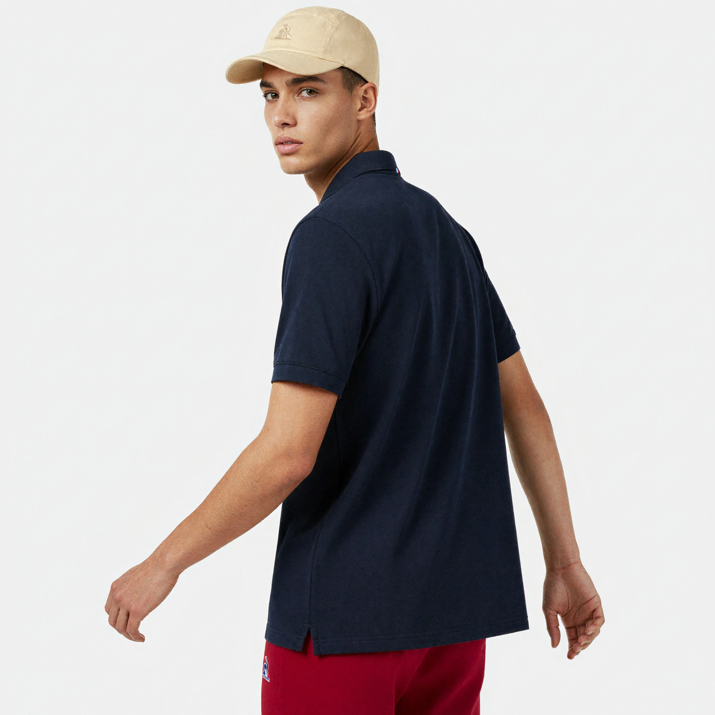 Polo Essentiel effet piqué en jersey de coton avec logo bordé ton sur ton