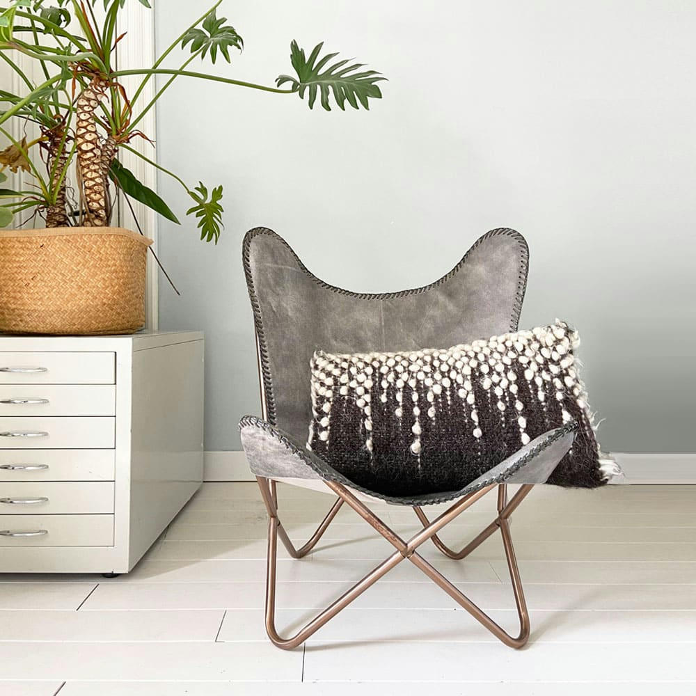 WOOL HANDWOVEN - Coussin Drops en laine noir 40x70