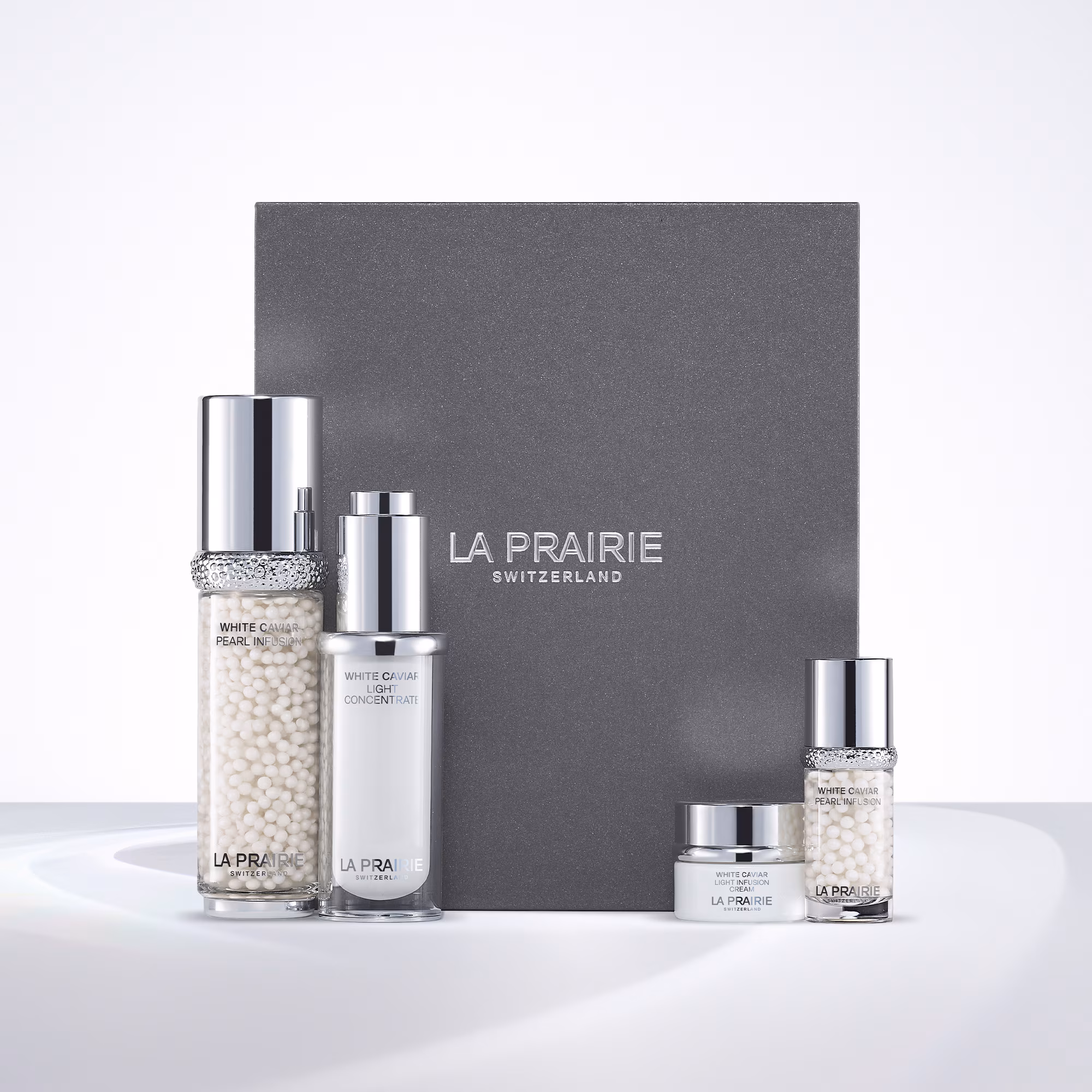 WHITE CAVIARCoffret - l'extrait lumière + crème light infusion + infusion de perles éclat