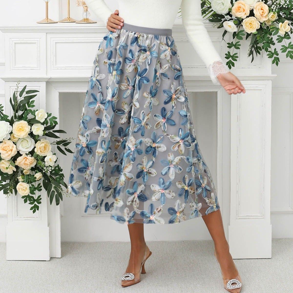 PEACH ACCESSORIES Floral Sequins Details Midi Skirt