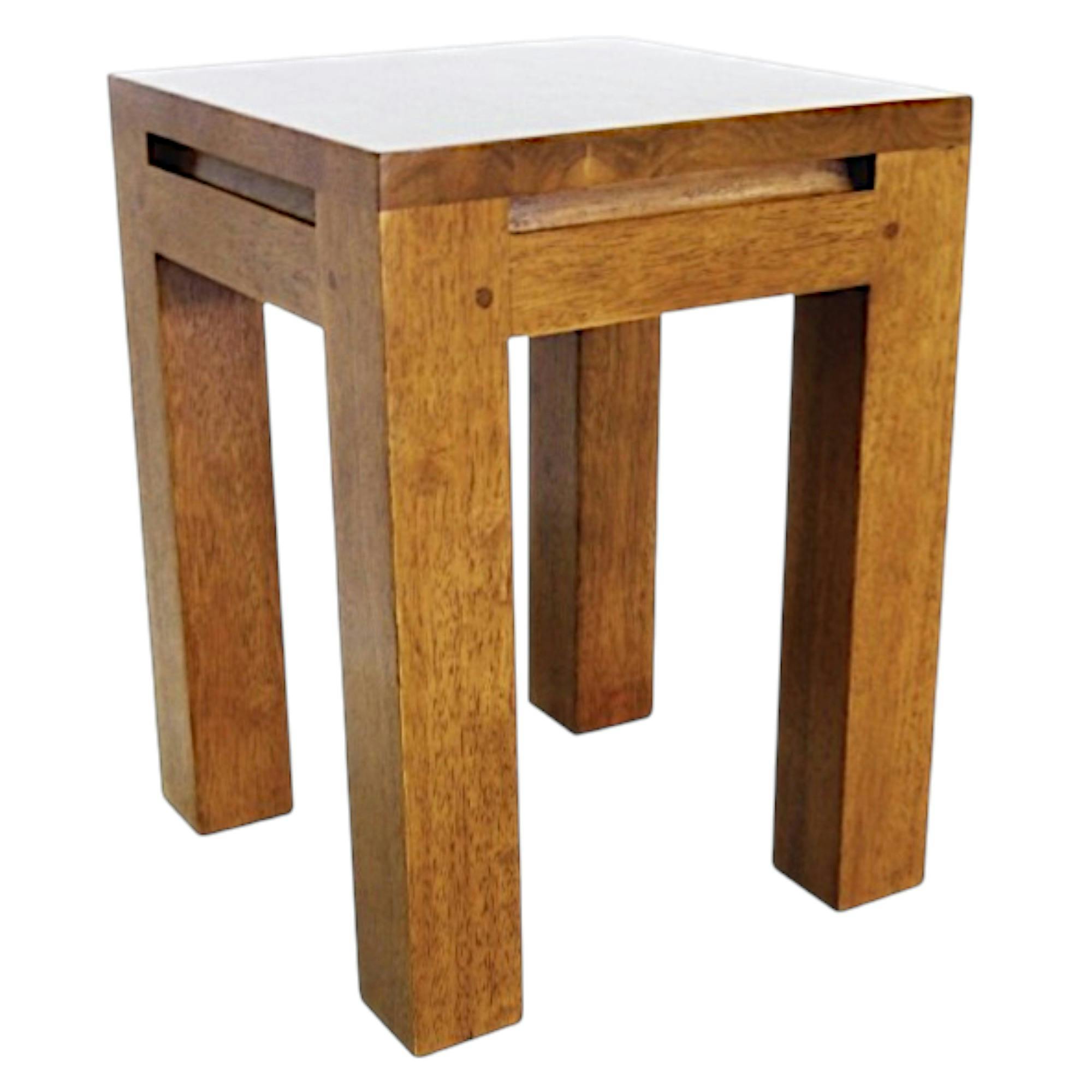 Tabouret hévéa OLGA