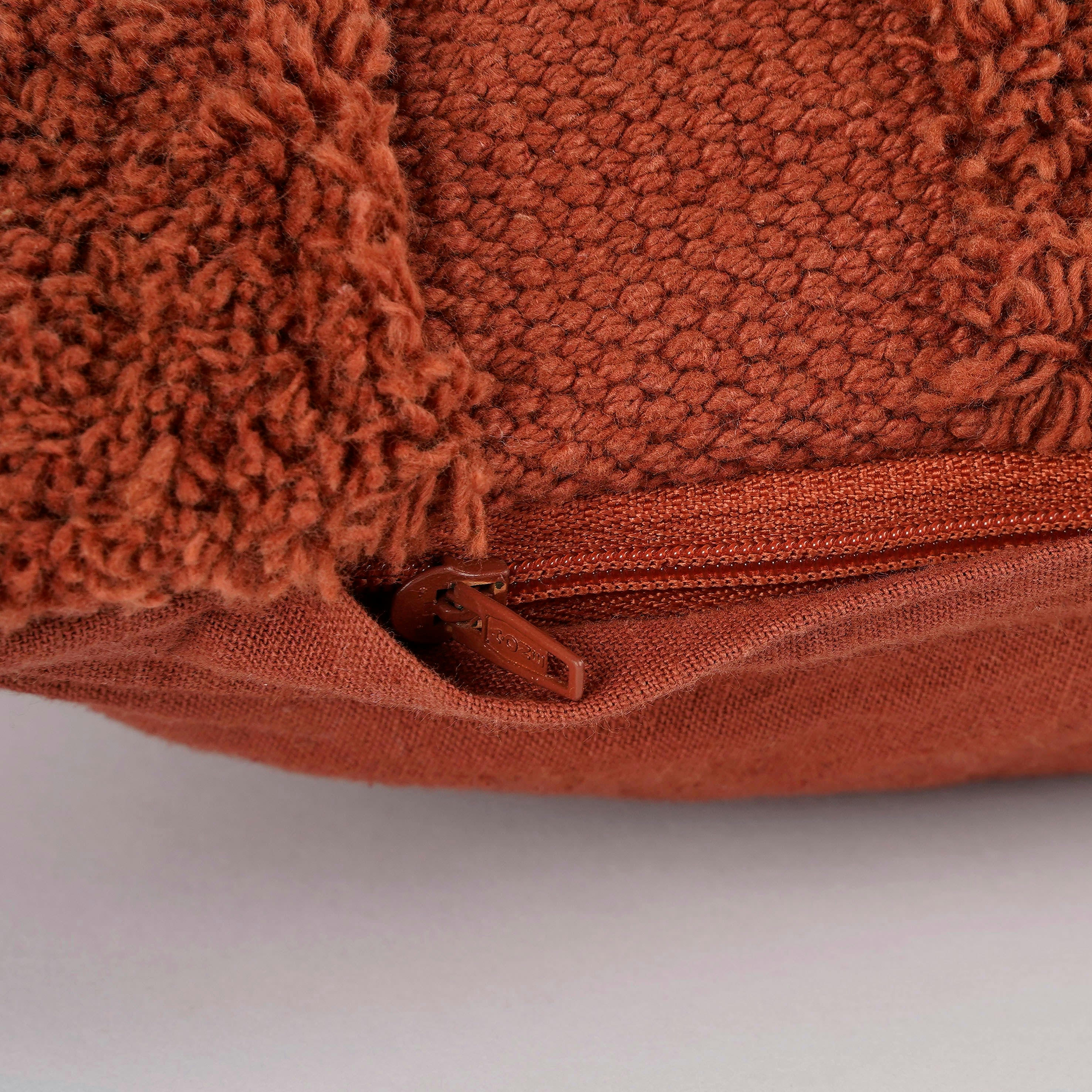 NIKKI - Coussin en coton marron 55x35