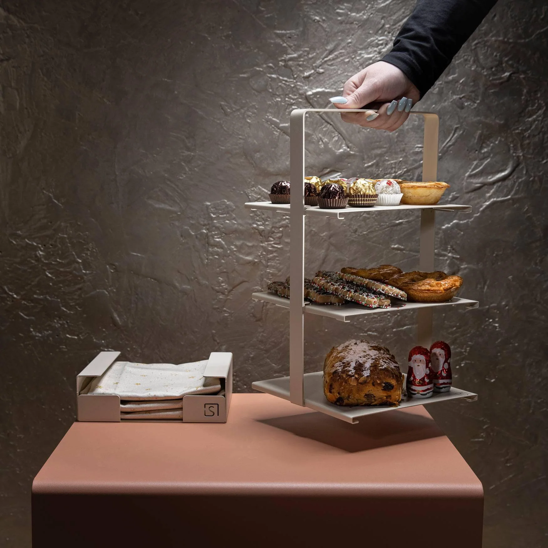 Etagère Piérre