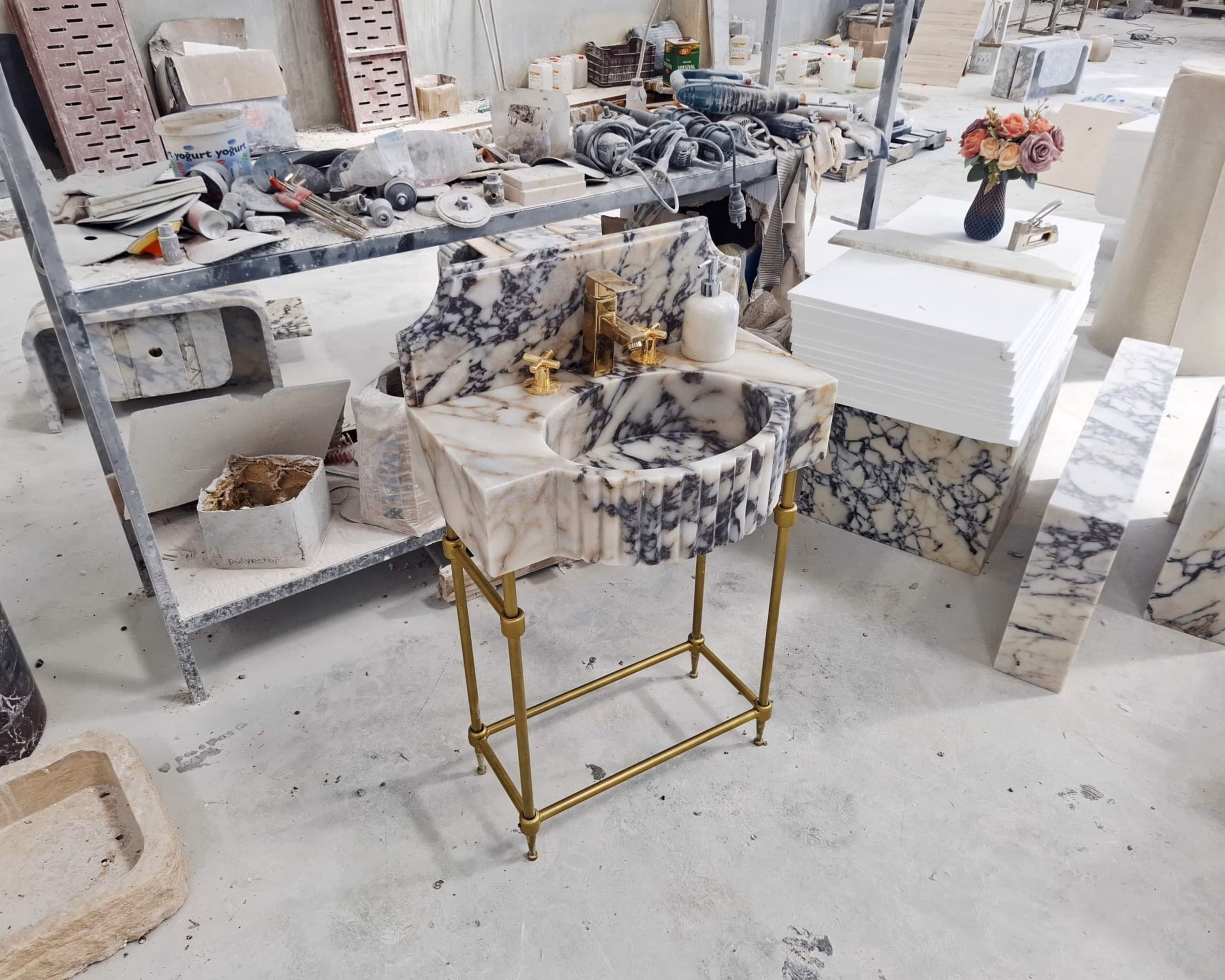 Calacatta Viola Marble Sink, Fluted Washbasin with Brass Legs, Luxury Vanity