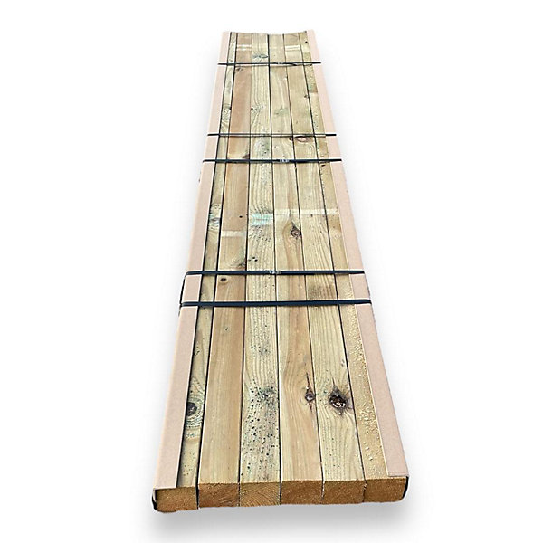 Paquet de 12 lattes en pin traité classe IV R5 7x7x180 cm