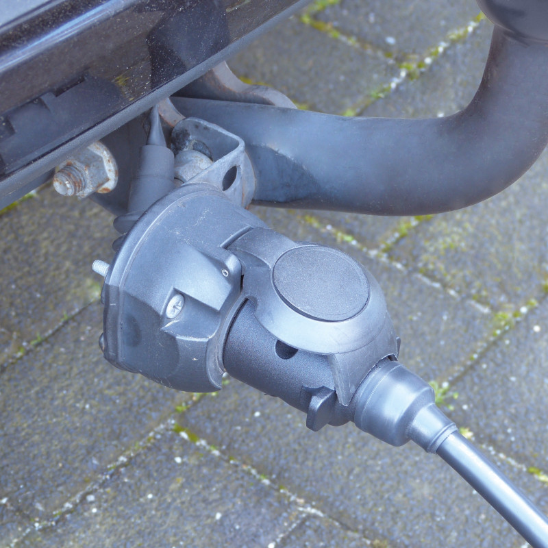 Fiche en plastique pour remorque 7 pôles 12 V