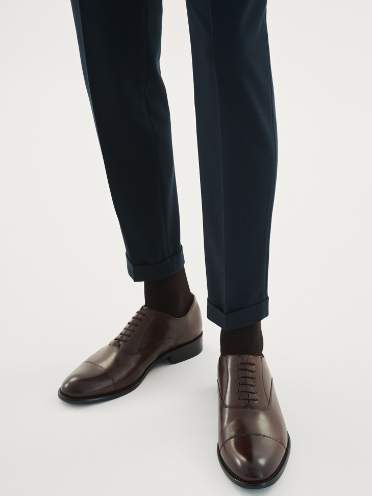 Men's brown oxford shoes