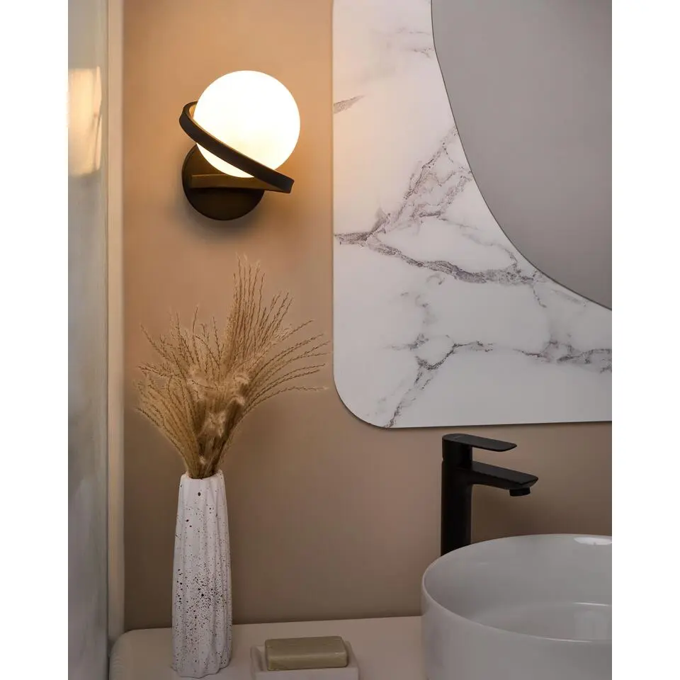 COLAGNE - Wandlamp - Zwart - Aluminium