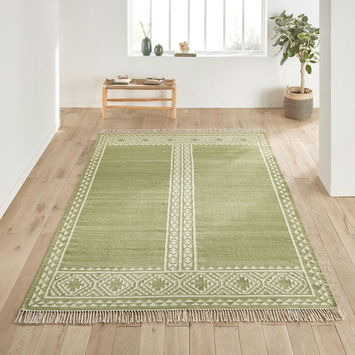 Tapis tissé plat en laine, Verdala