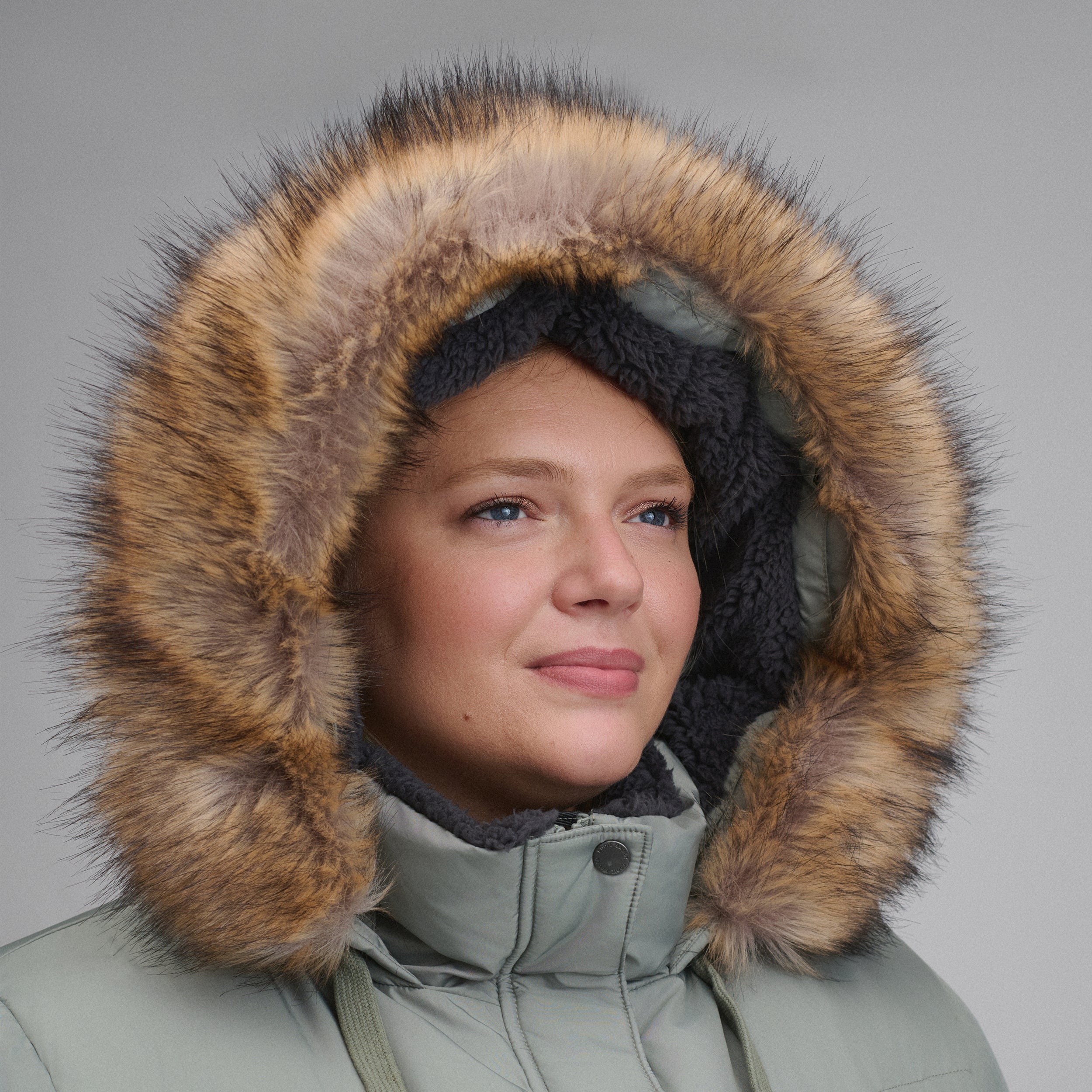 Women's Lodge Cascadian Down Hooded Parka