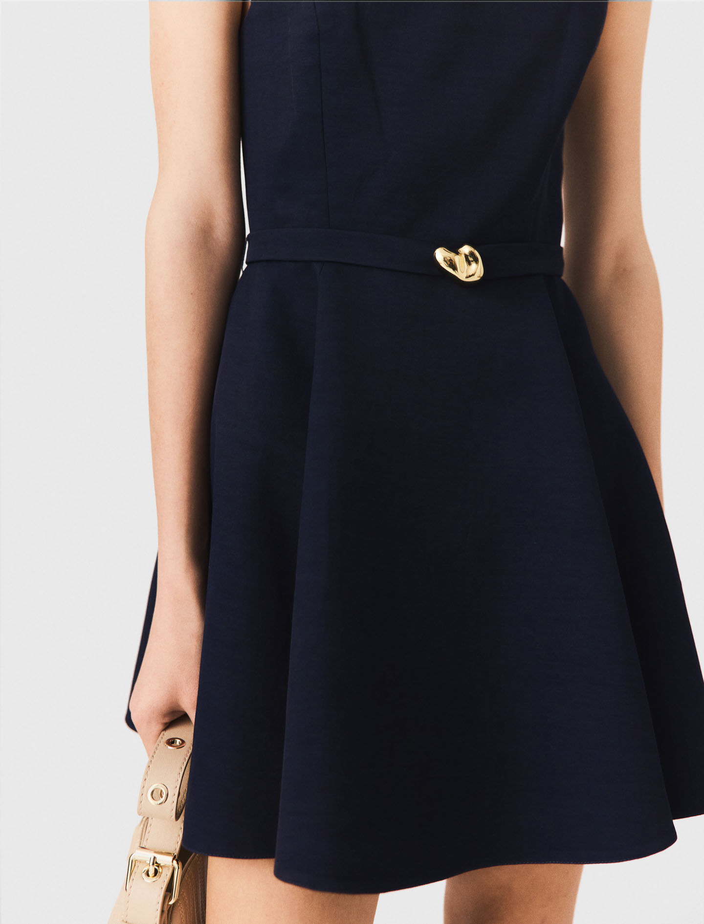Robe évasée à bretelles