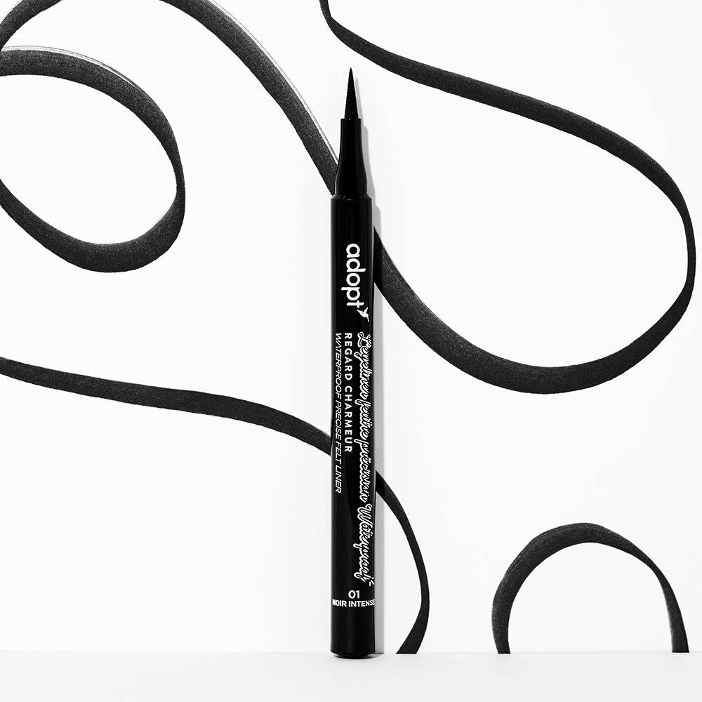 Eyeliner feutre waterproofL'eyeliner feutre précision waterproof regard charmeur