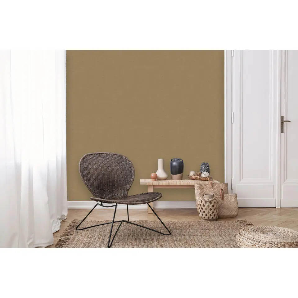 Dutch Wallcoverings - Unis & Textures 6 uni donkergoud - 0,53x10,05m