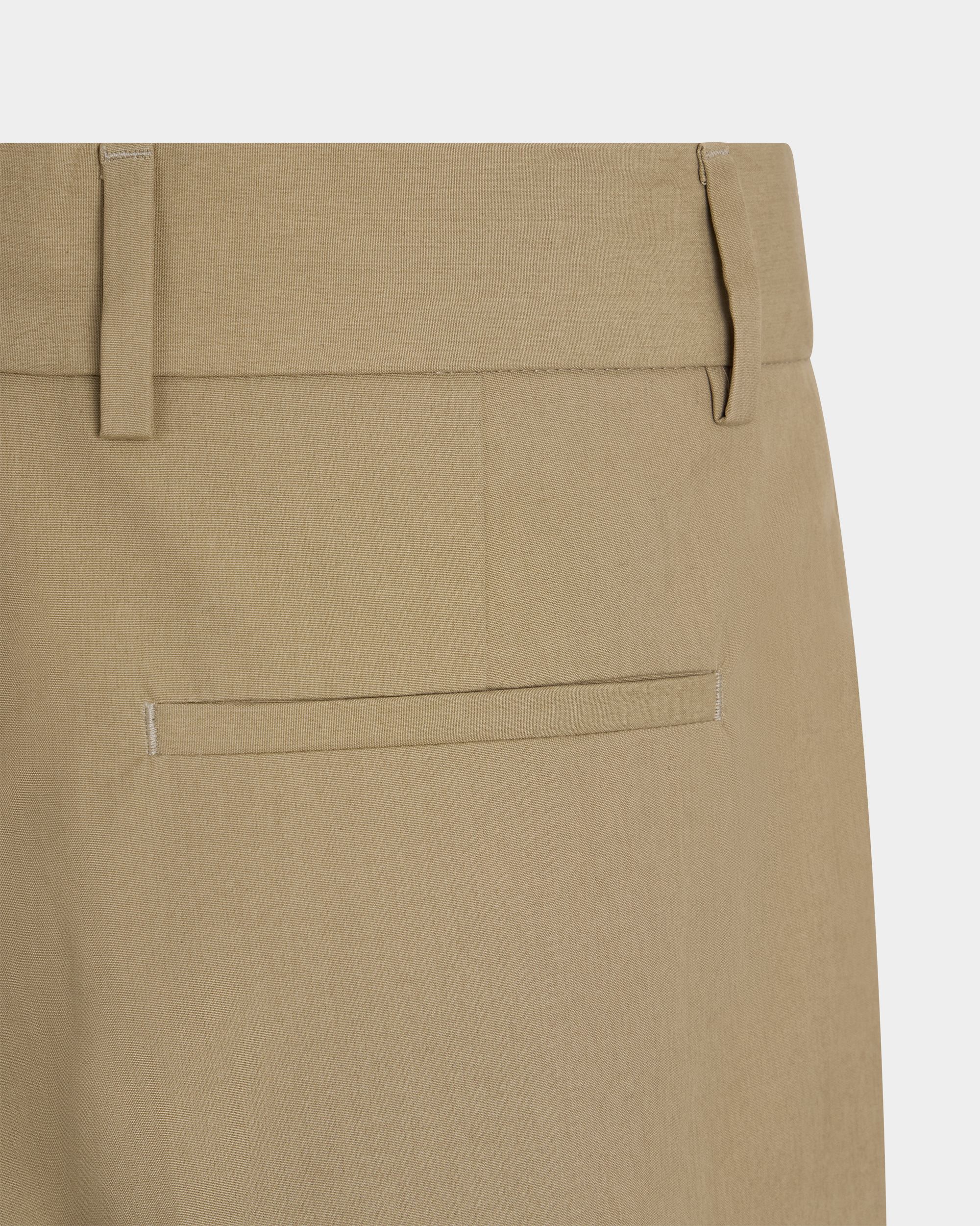 Shorts aus Baumwolle in Light Beige