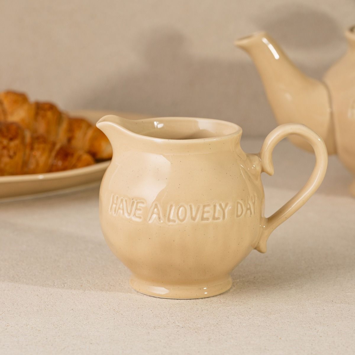 Mlecznik ISERNIA beżowy 0,3 l