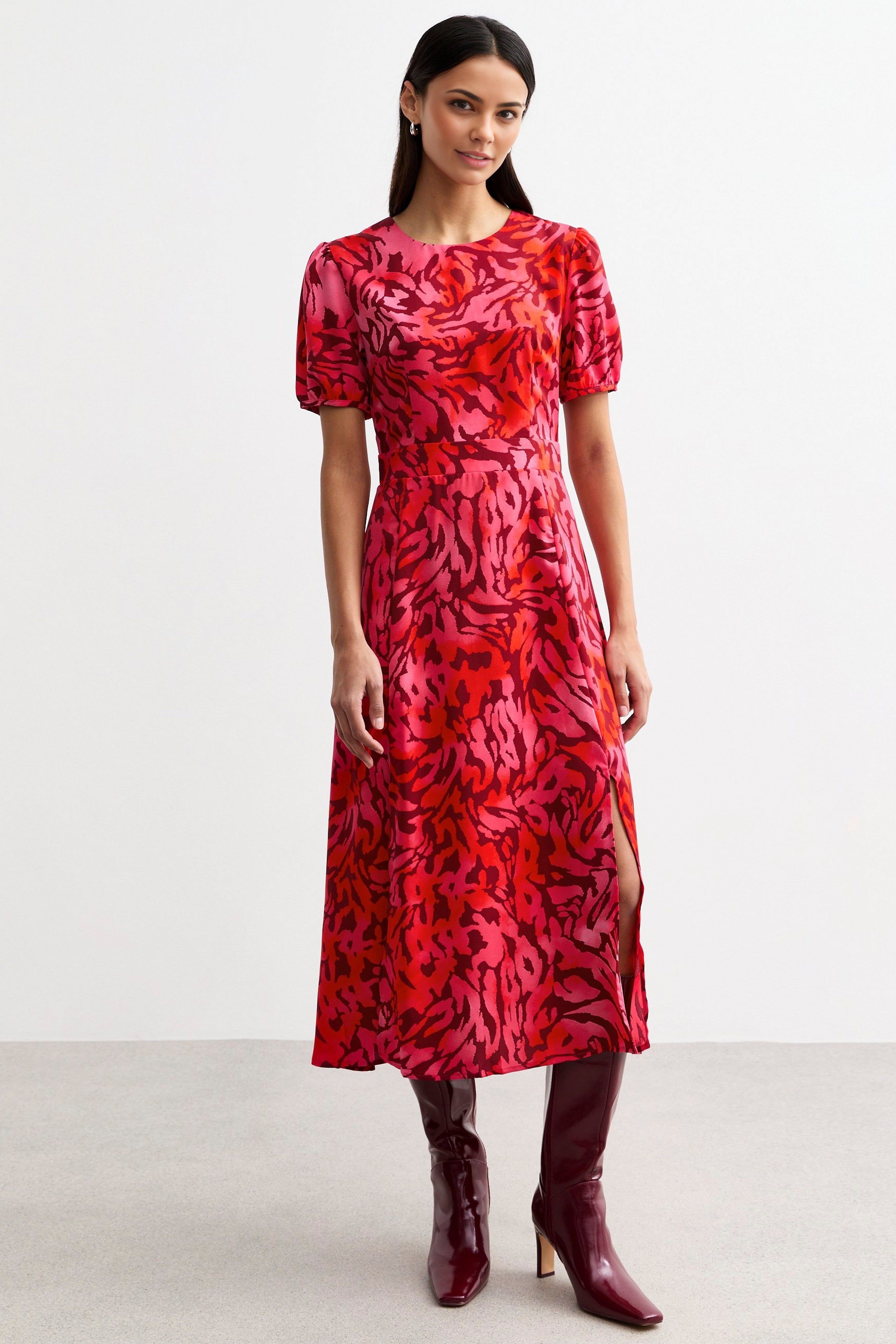 Cutie London Short Sleeve Maxi Dress in Red