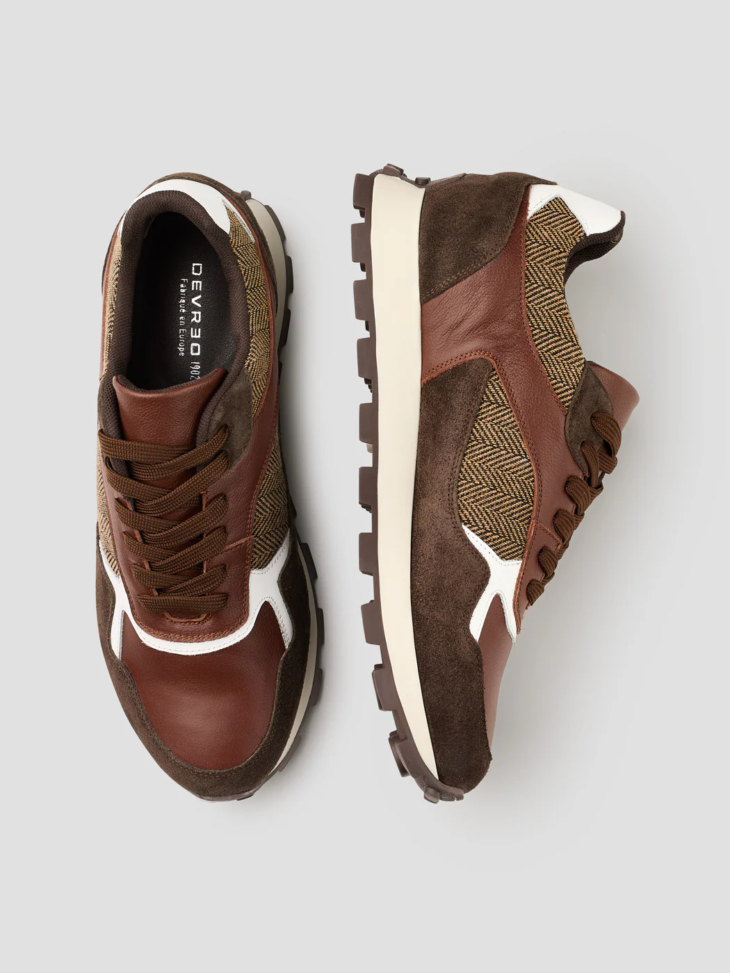 Baskets en cuir et textile chevron