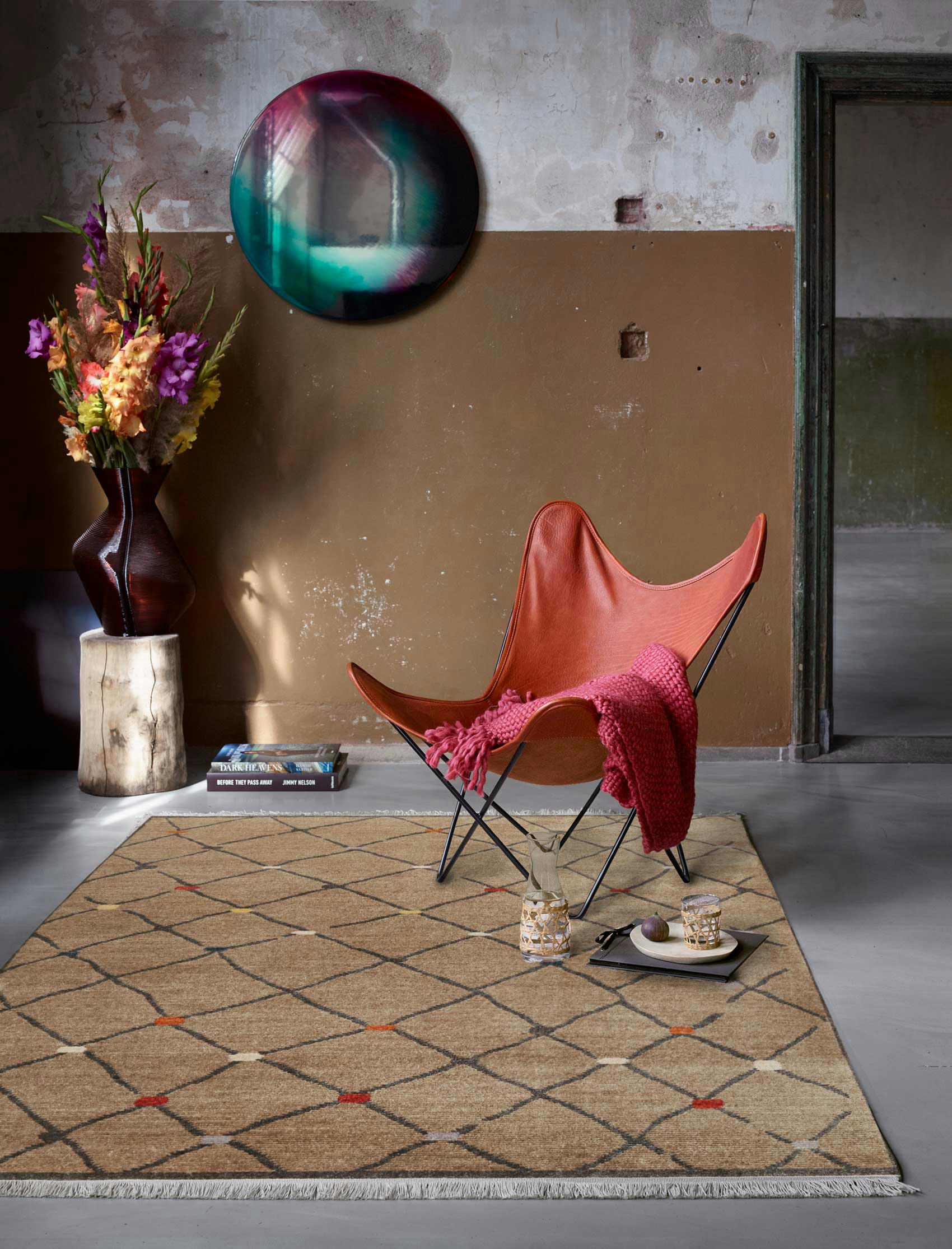 MARCHE BONSECOURS - Tapis tissé ethnique chic à franges multicolore fond marron 133x200