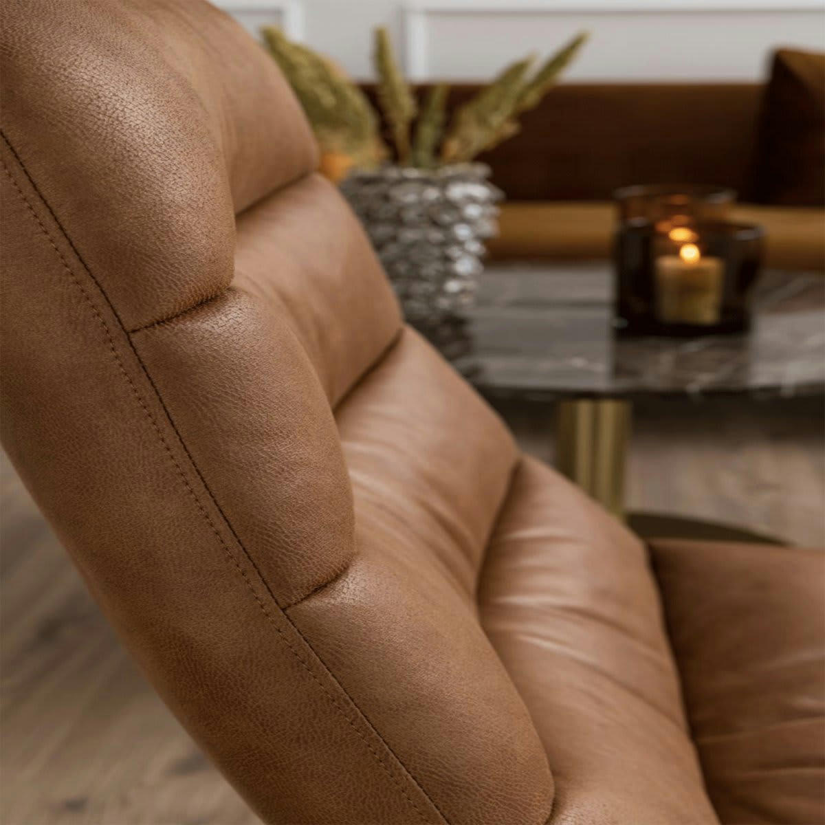 MILOF - Fauteuil design en cuir camel