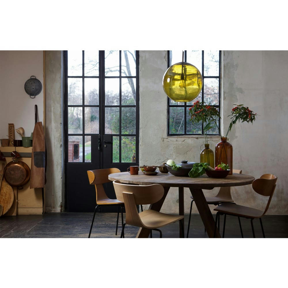 FORM - Lot de 2 chaises design empilables bois foncé