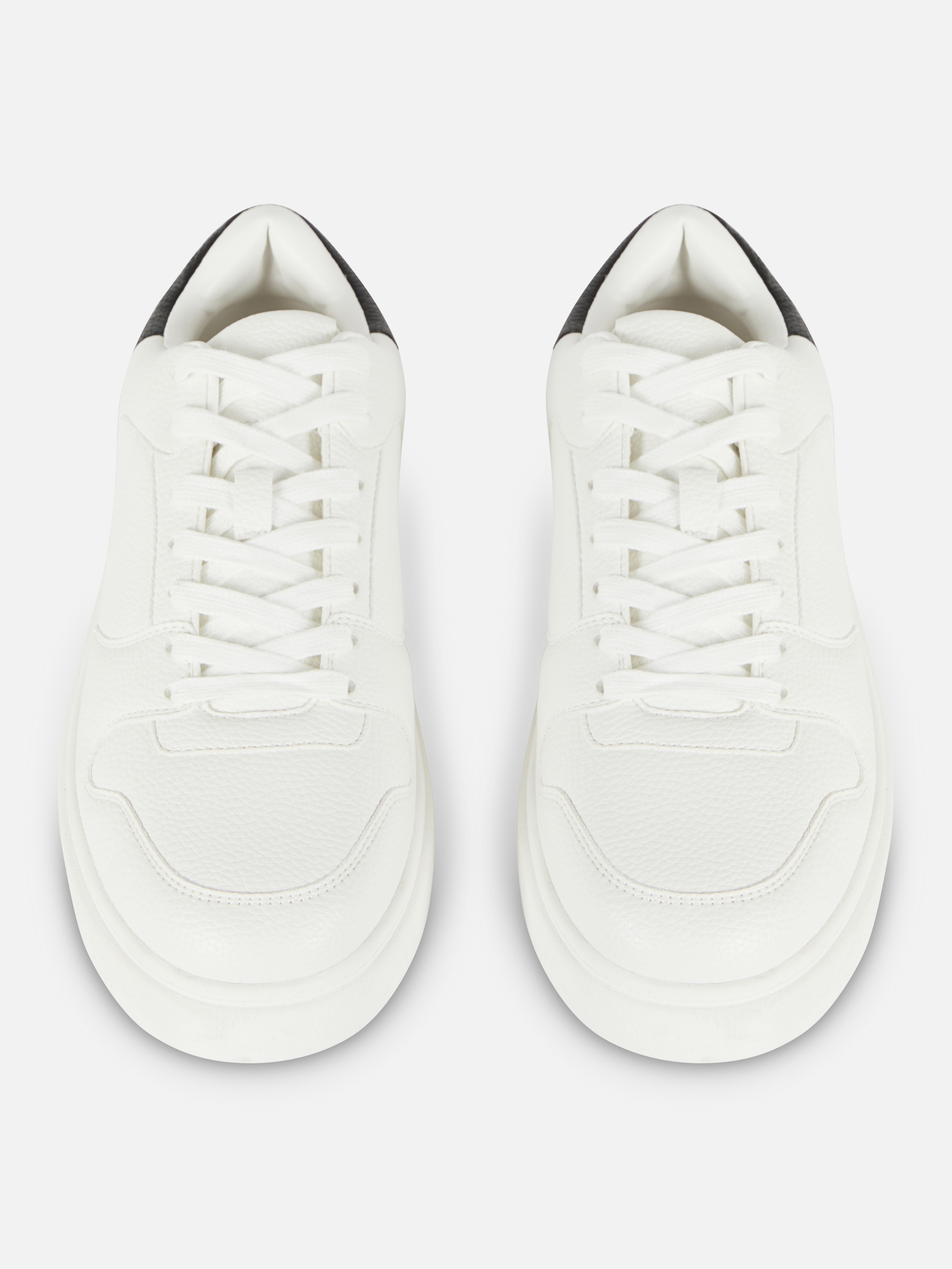 Kem Low-Top Sneakers