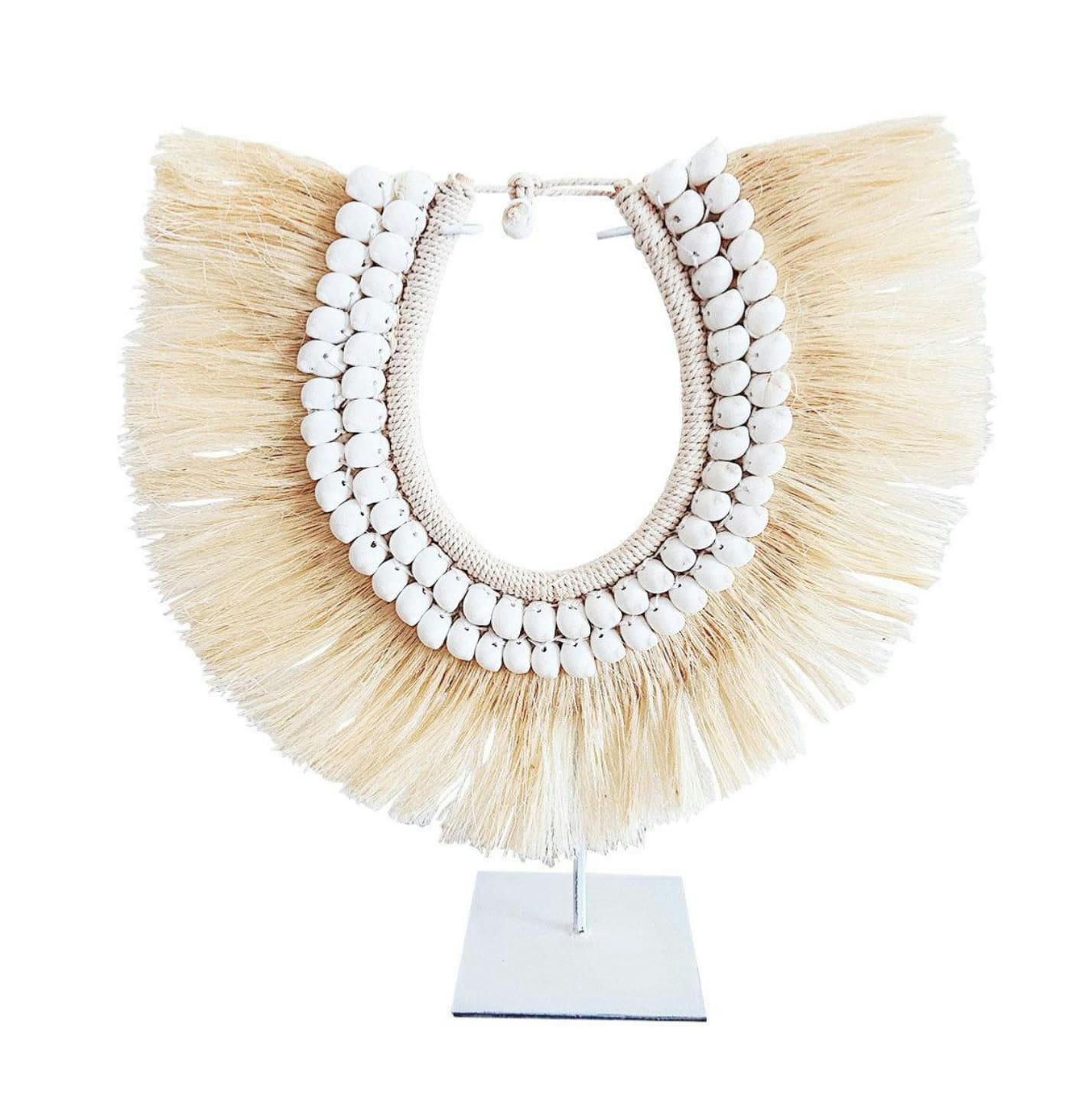 ABACA - Collier en fibre naturel d'abaca, blanc L45 x H35 cm