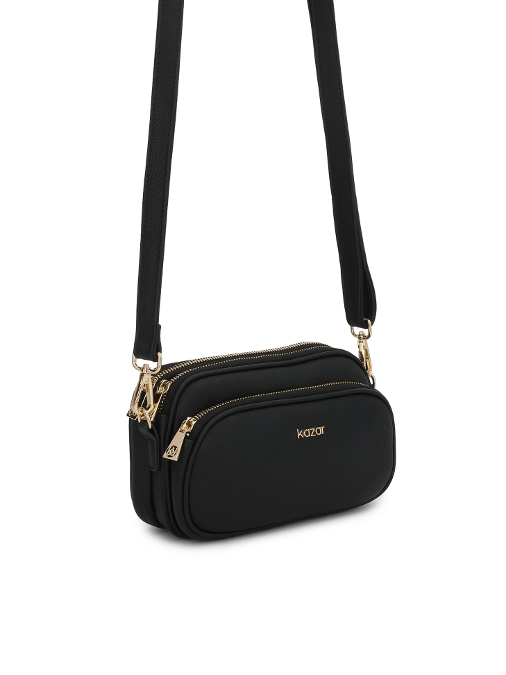 Crossbody handbag in black color