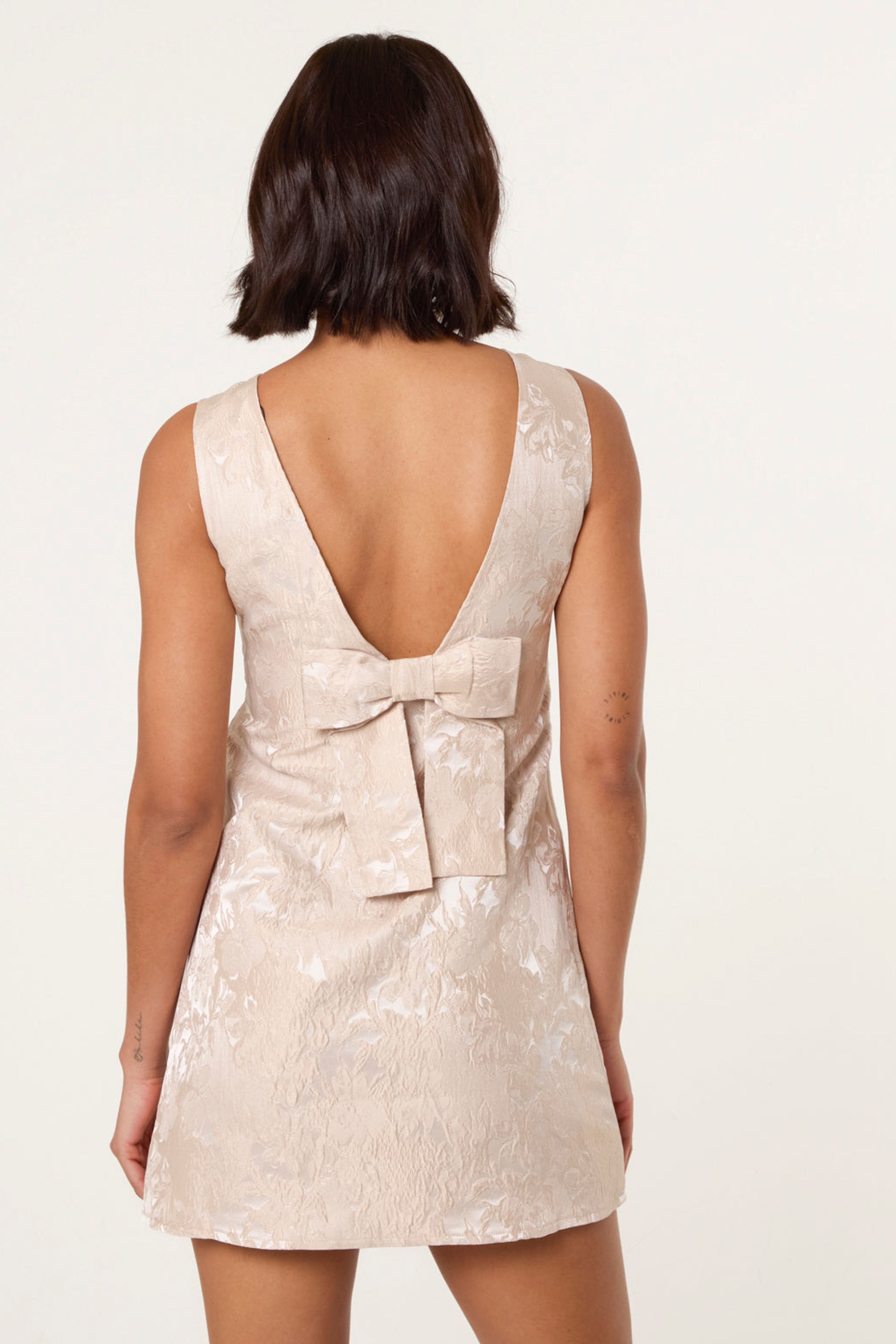 Blue Vanilla Off White Luxe Jacquard Bow Back Dress