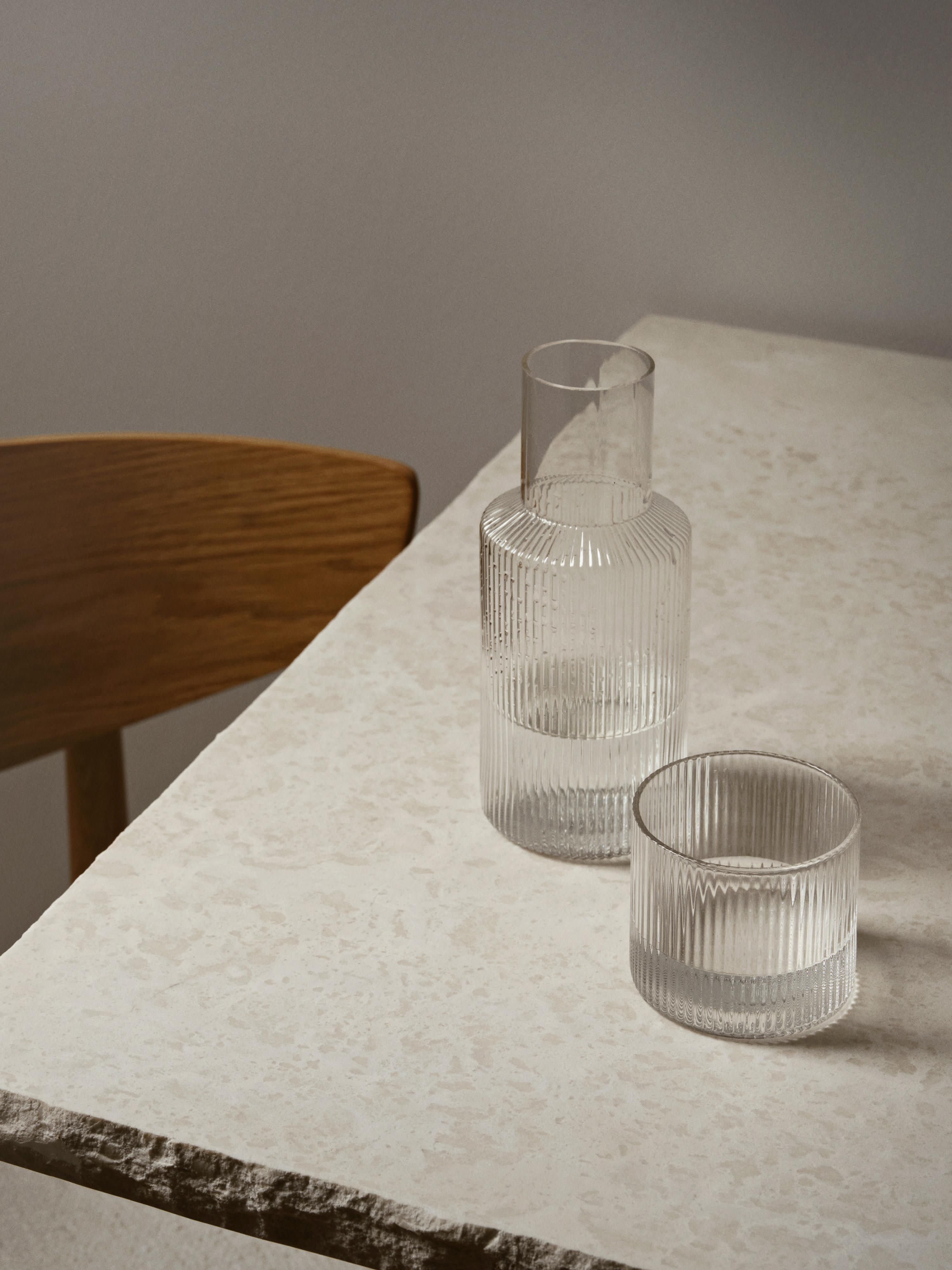 Mundgeblasene kleine Karaffe Ripple mit Trinkglas, 2er-Set