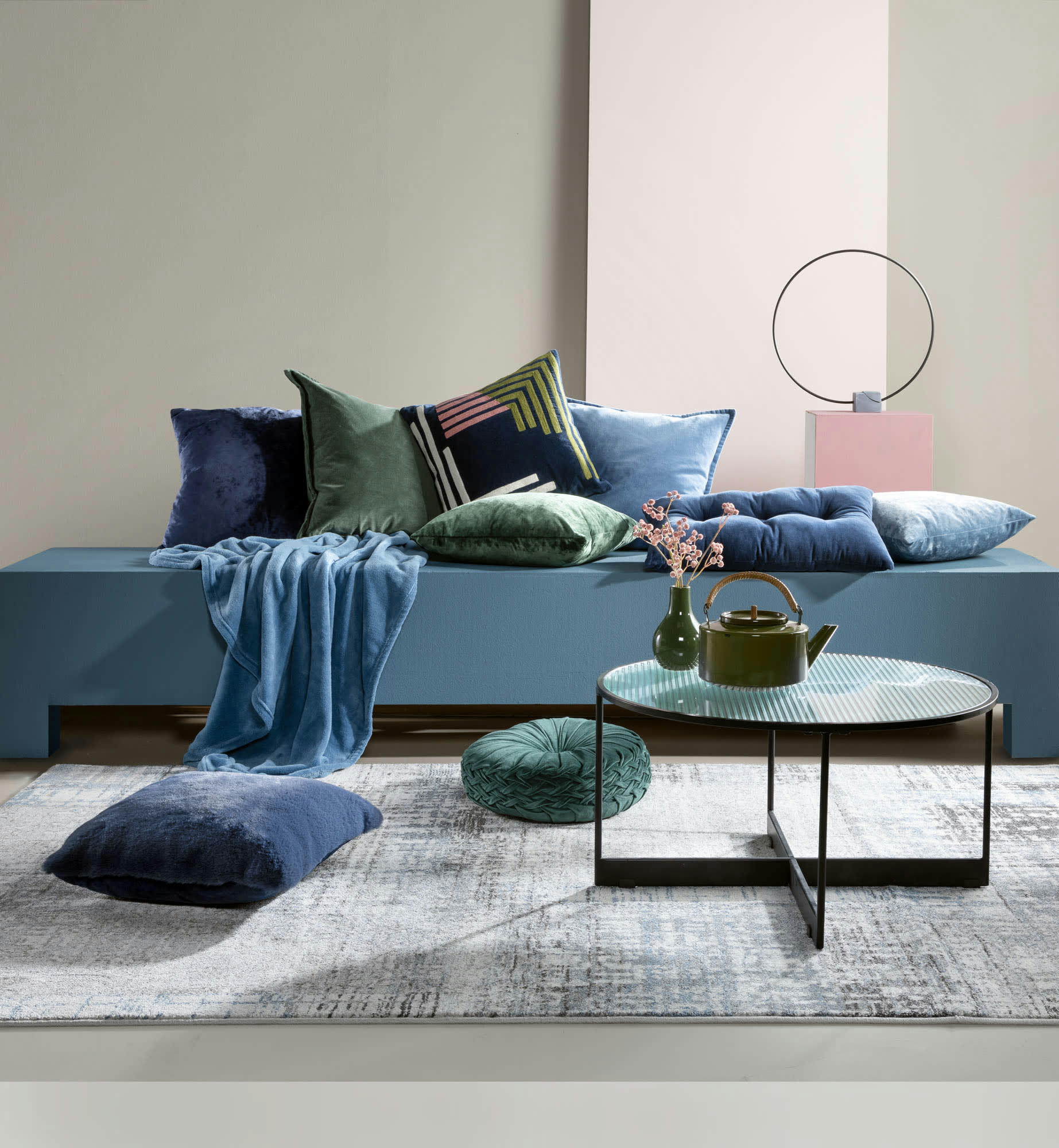 VALERIE - Coussin - bleu en velours 40x60 cm uni